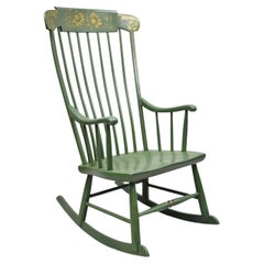 Heywood Wakefield fauteuil à bascule à bascule vert décoré d'un crayon de style Hitchcock