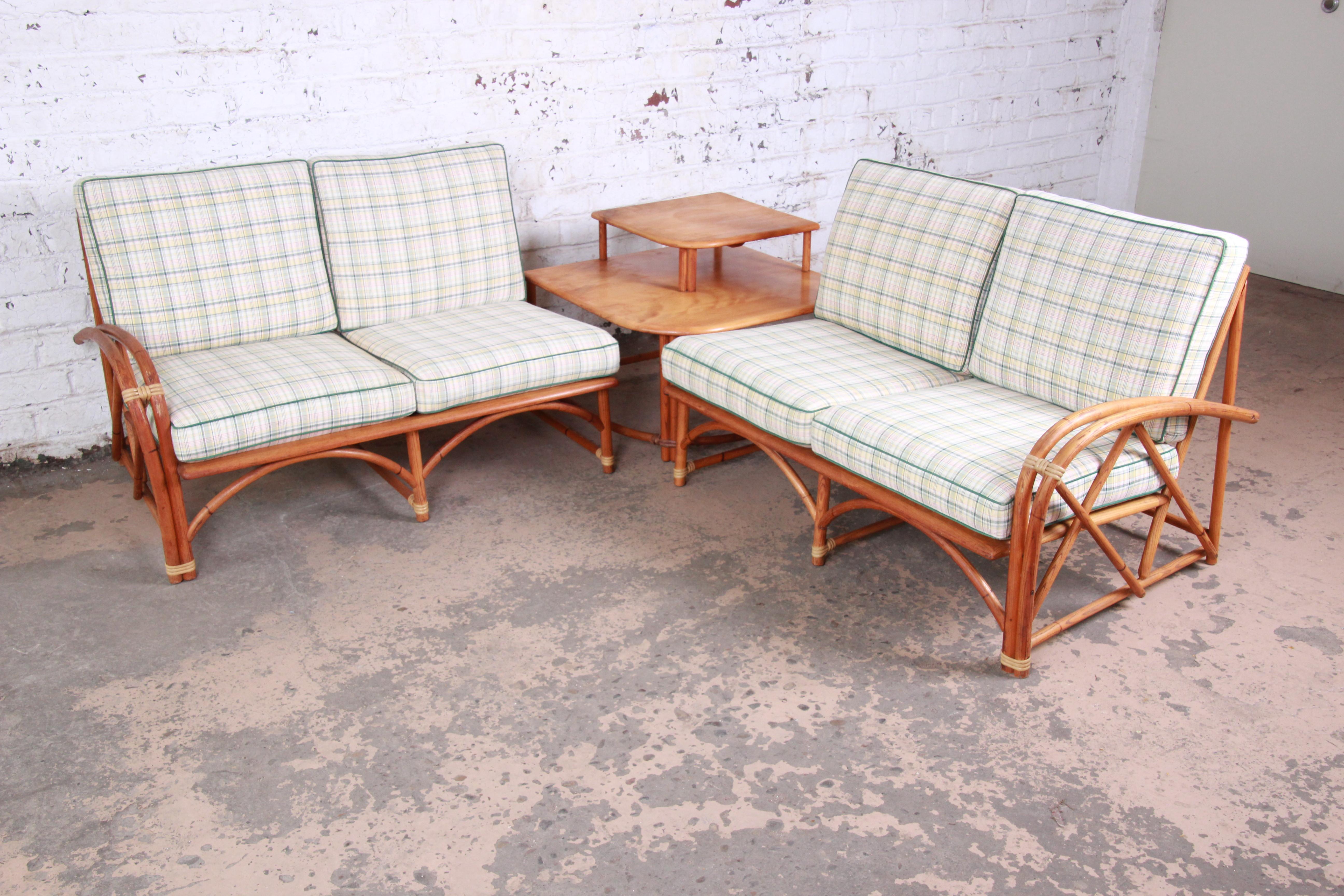 Heywood Wakefield Hollywood Regency Mid-Century Modern Rattan Corner End Table 1