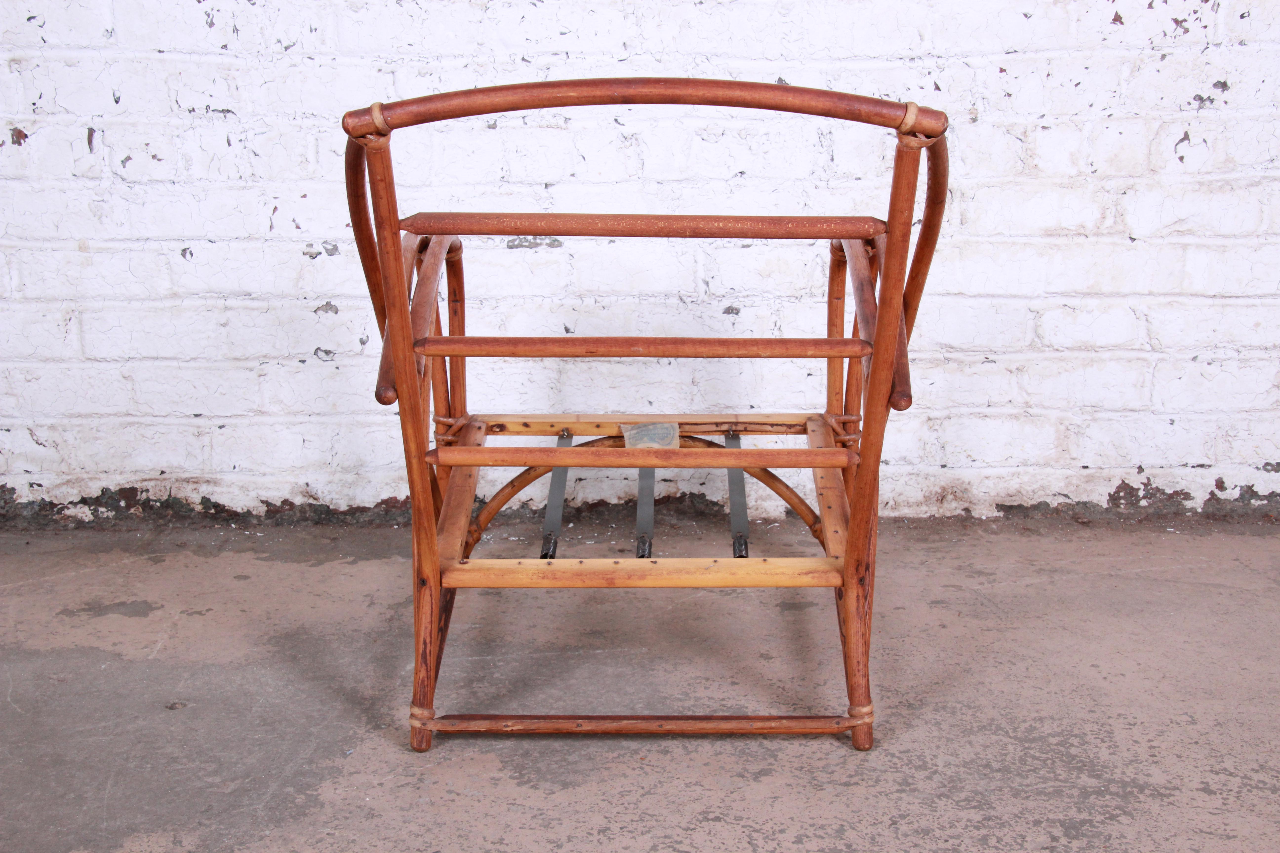 Upholstery Heywood Wakefield Hollywood Regency Mid-Century Modern Rattan Lounge Chair