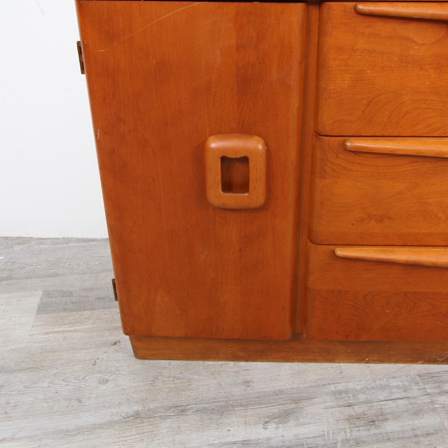 American Heywood Wakefield Isabel Sideboard in Wheat, c1950 For Sale