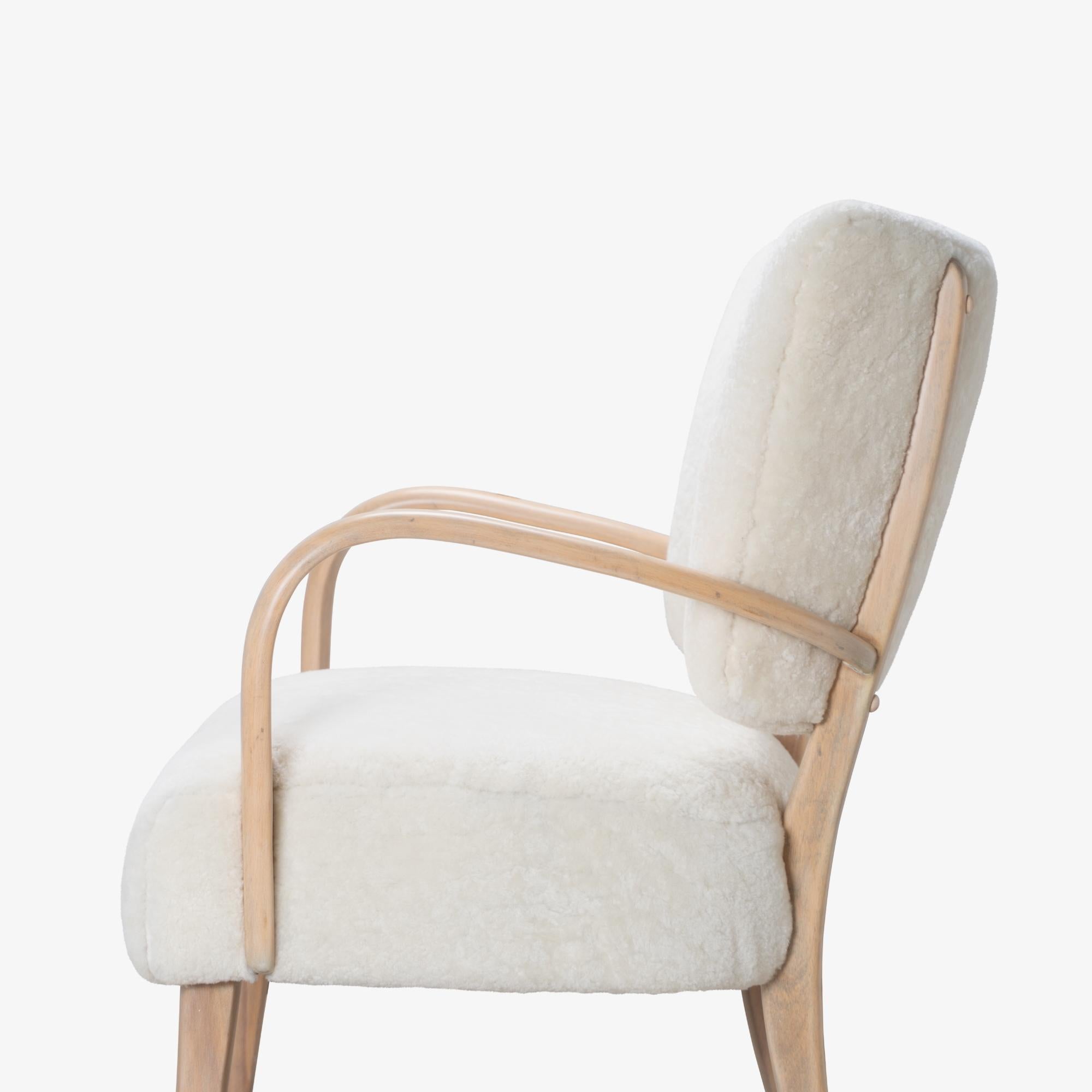 Heywood-Wakefield M340C Loungesessel aus Shearling-Lammfellwolle, Paar im Angebot 2
