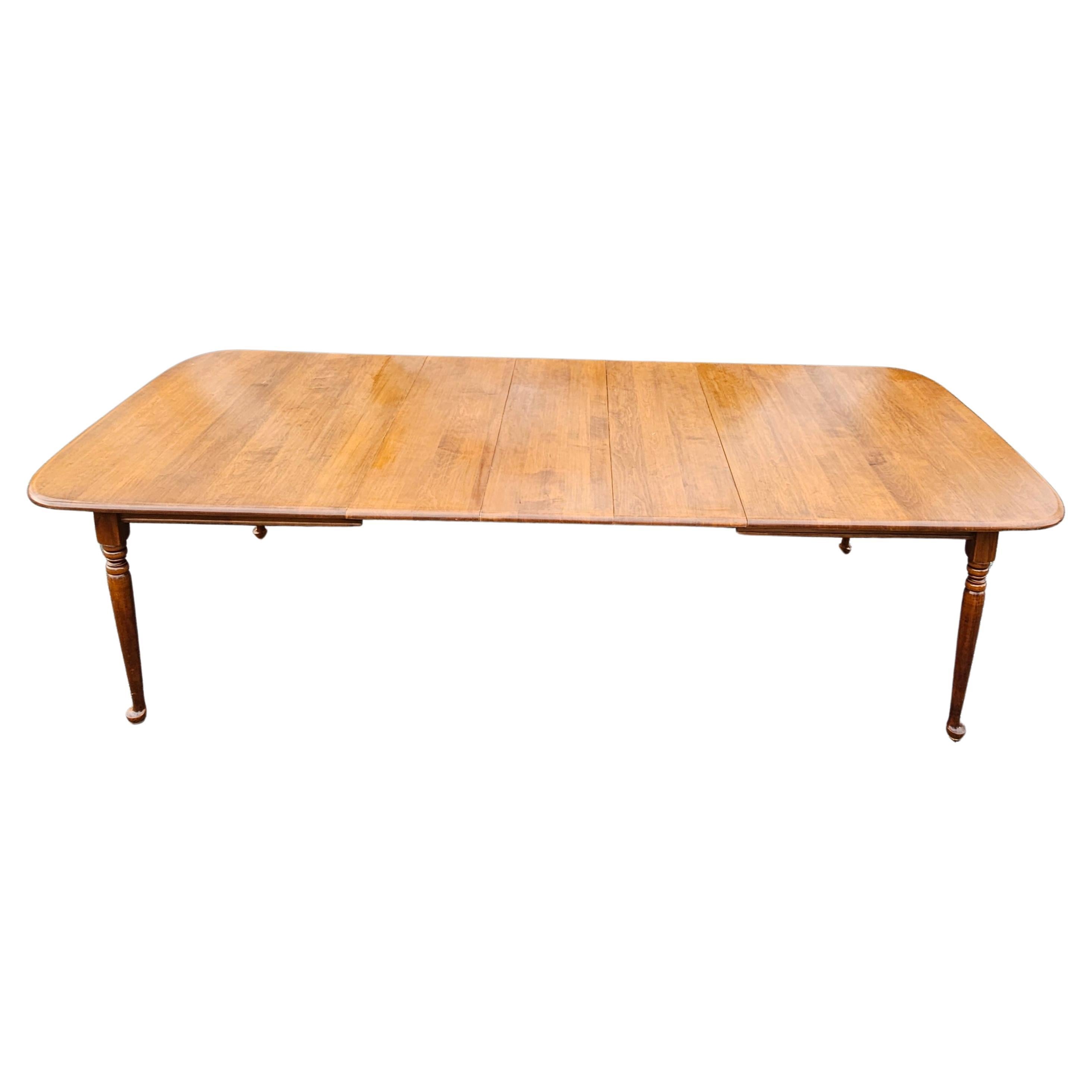 20th Century Heywood Wakefield Maple Cinnamon Colonial Style Extension Dining Table For Sale