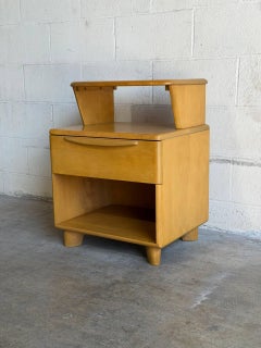 Heywood Wakefield Maple Nightstand Wooden End Table Bedside Storage MCM 1950s