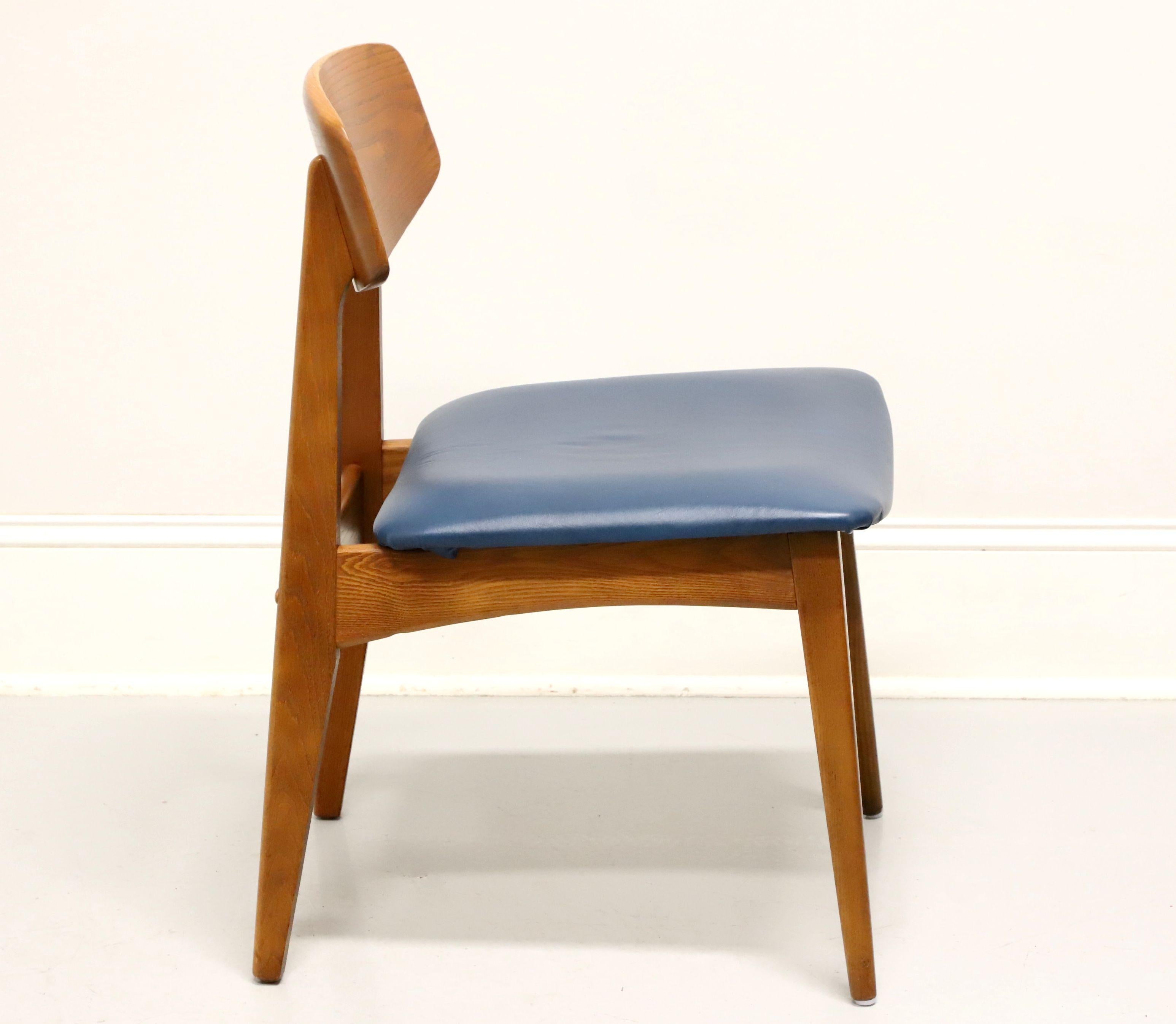 American HEYWOOD WAKEFIELD Mid 20th Century Modern Oak Dining Side Chairs - Set of 4