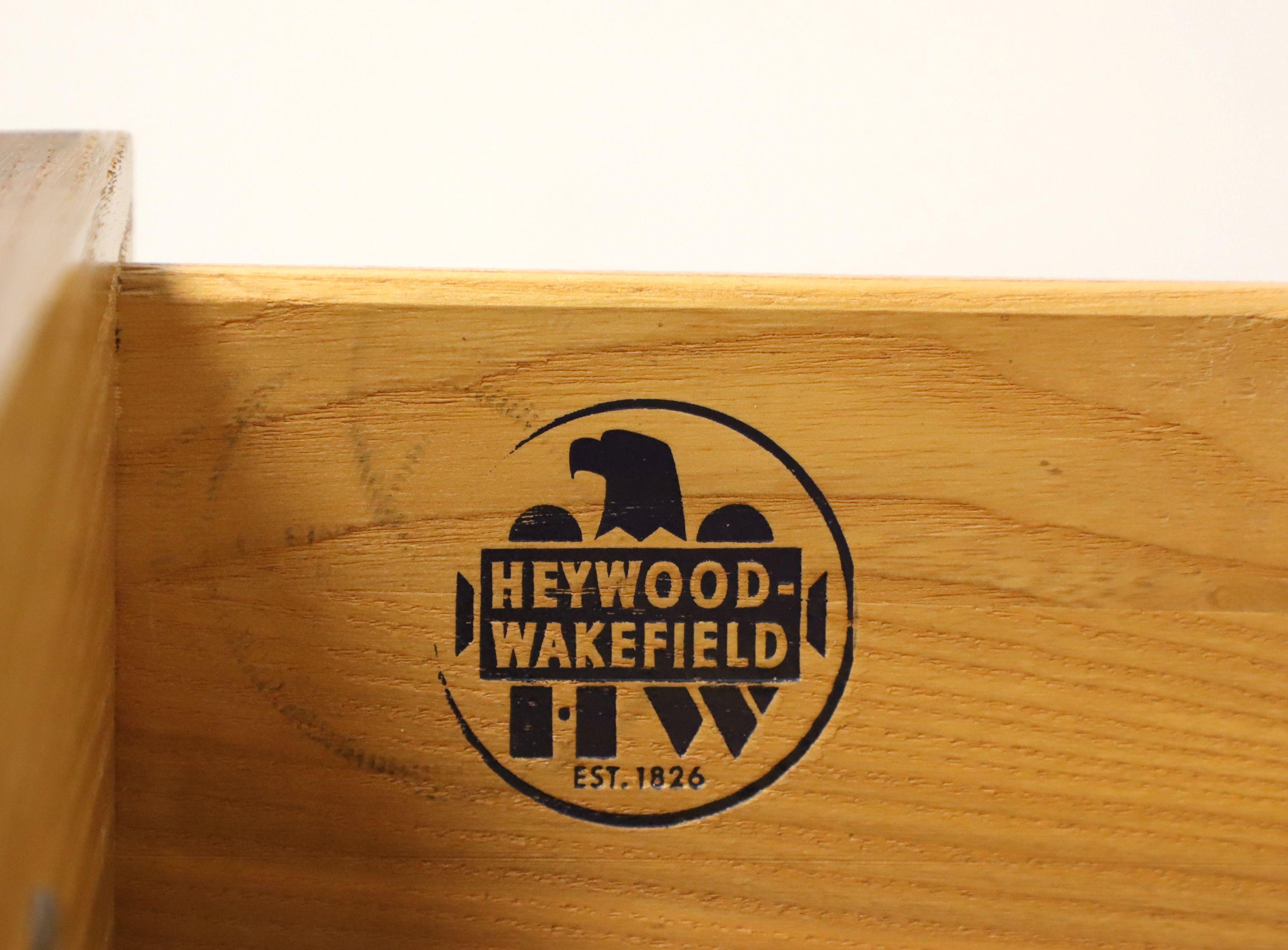 HEYWOOD WAKEFIELD Mid 20th Century Walnut Chest of Drawers 4