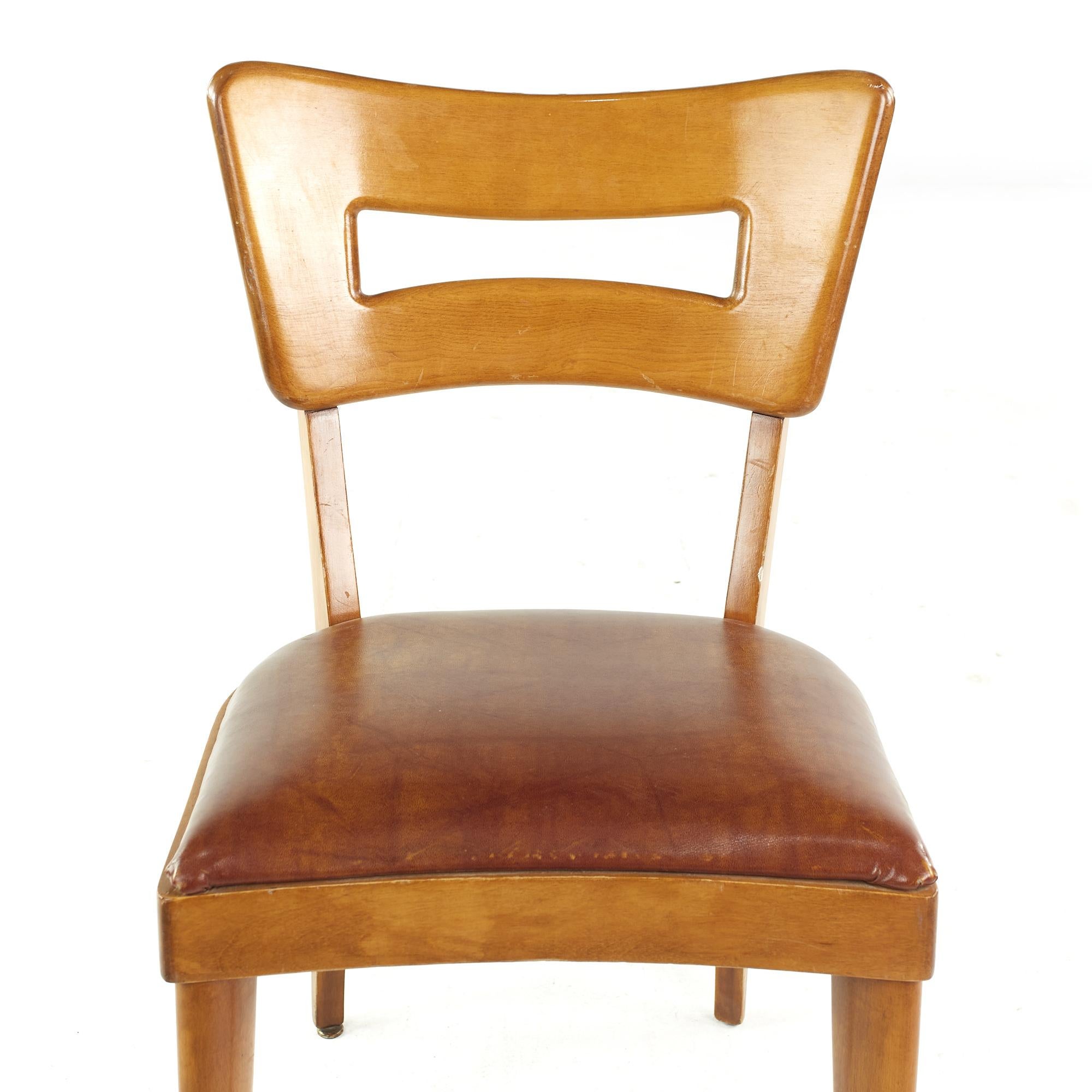 Heywood Wakefield Mid-Century Dogbone Chairs, Set of 8 7