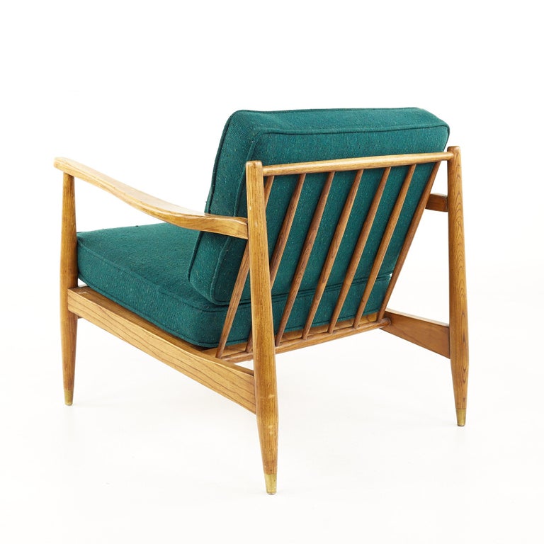 Heywood Wakefield Mid-Century Lounge Chair and Ottoman 6