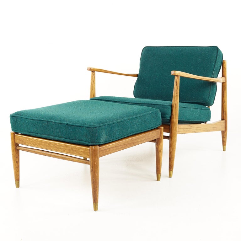 Mid-Century Modern Heywood Wakefield Mid-Century Lounge Chair and Ottoman
