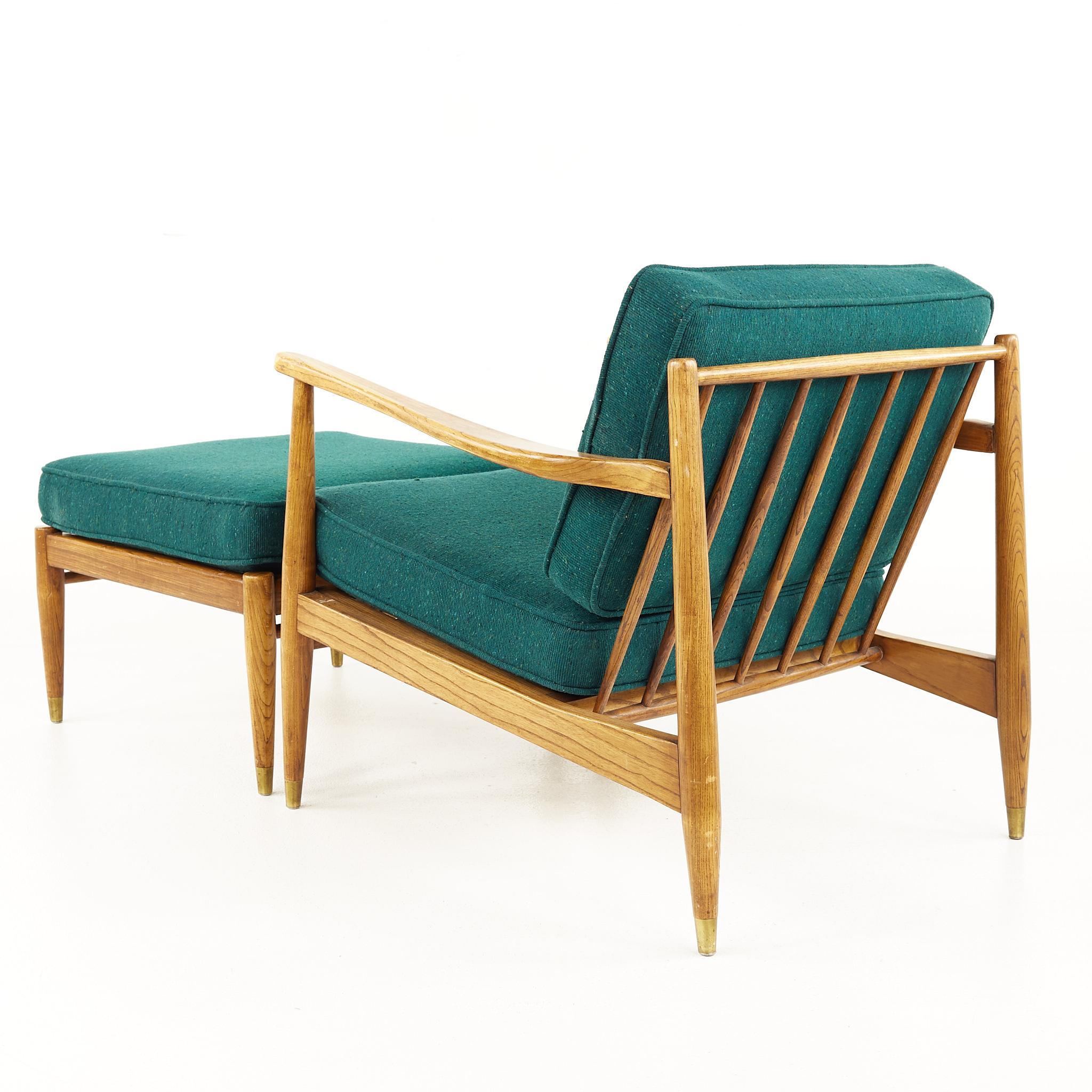 Heywood Wakefield Mid-Century Lounge Chair and Ottoman 1