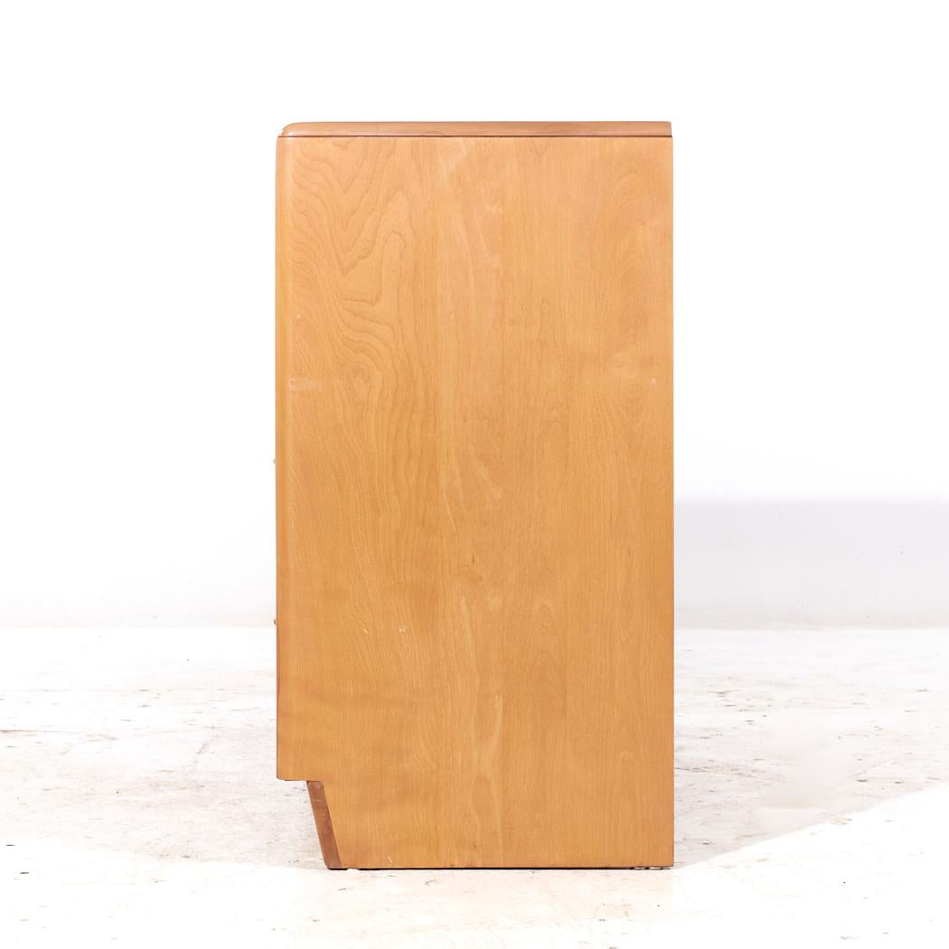 Heywood Wakefield Mid Century Maple 4 Drawer Vanity Dresser In Good Condition In Countryside, IL