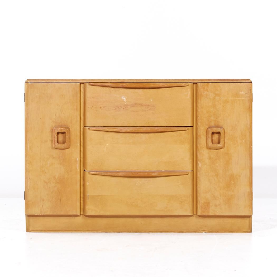 Heywood Wakefield Credenza in acero di metà secolo con armadio In condizioni buone in vendita a Countryside, IL