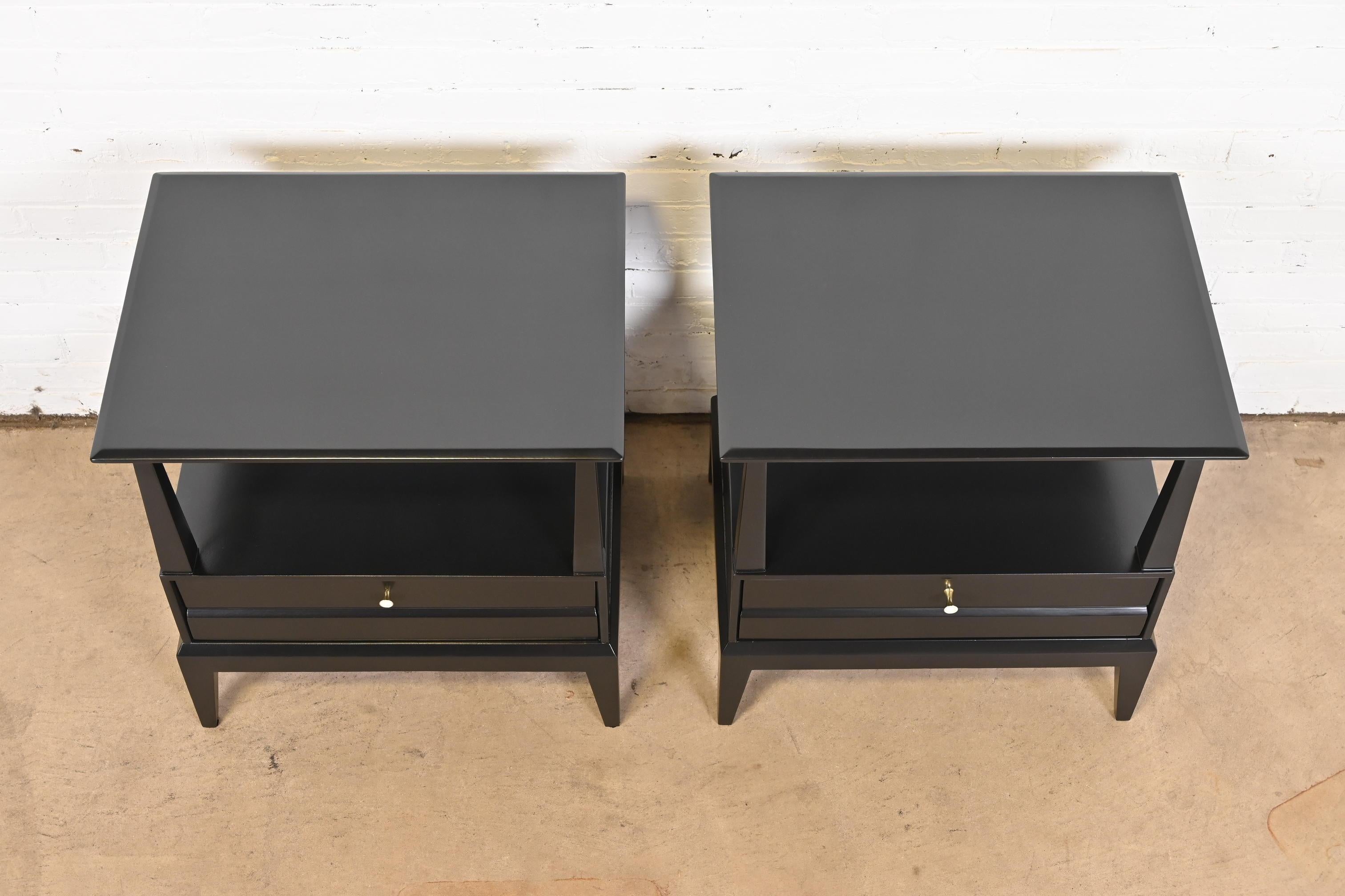 Heywood Wakefield Mid-Century Modern Black Lacquered Nightstands, Refinished 6