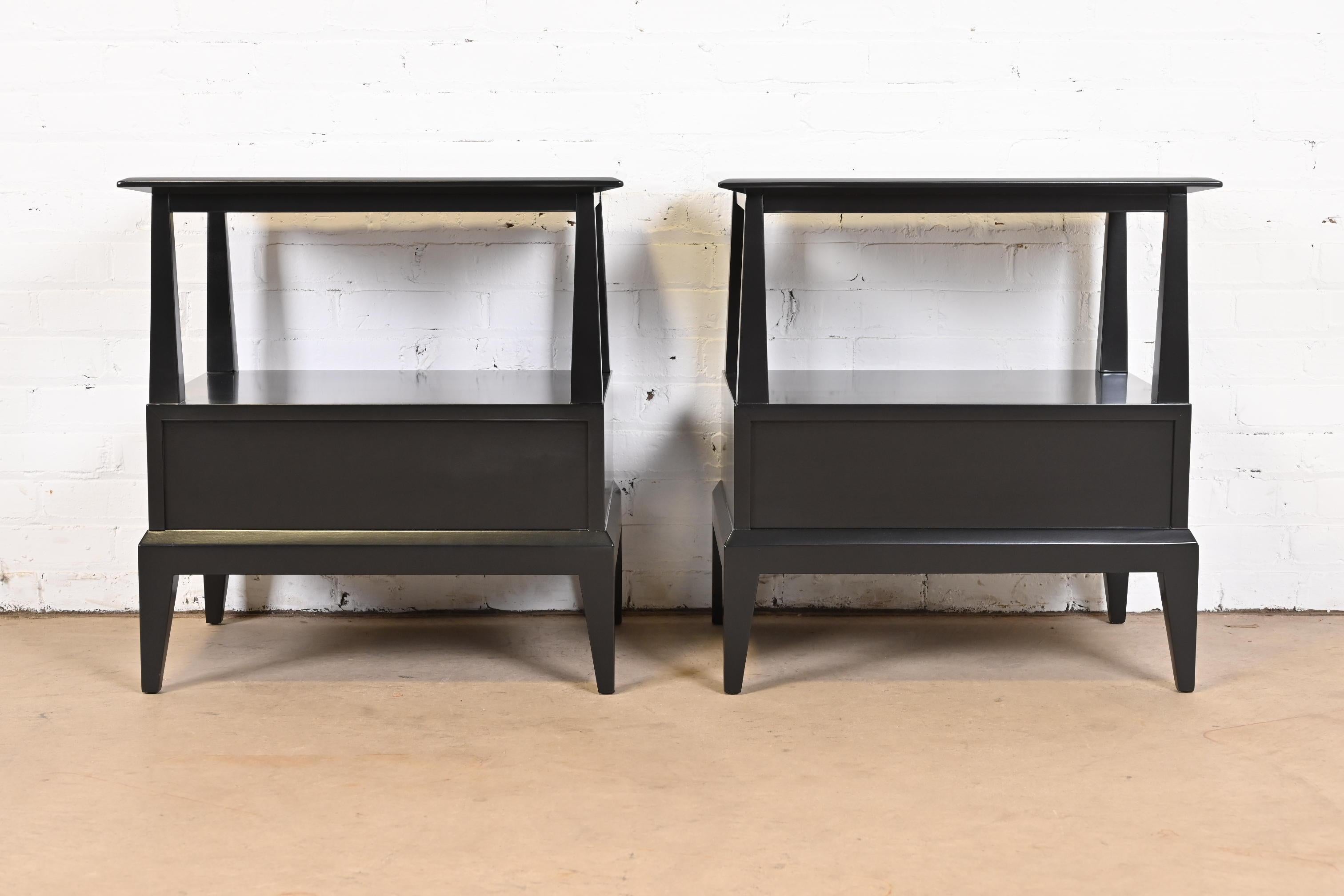 Heywood Wakefield Mid-Century Modern Black Lacquered Nightstands, Refinished 8