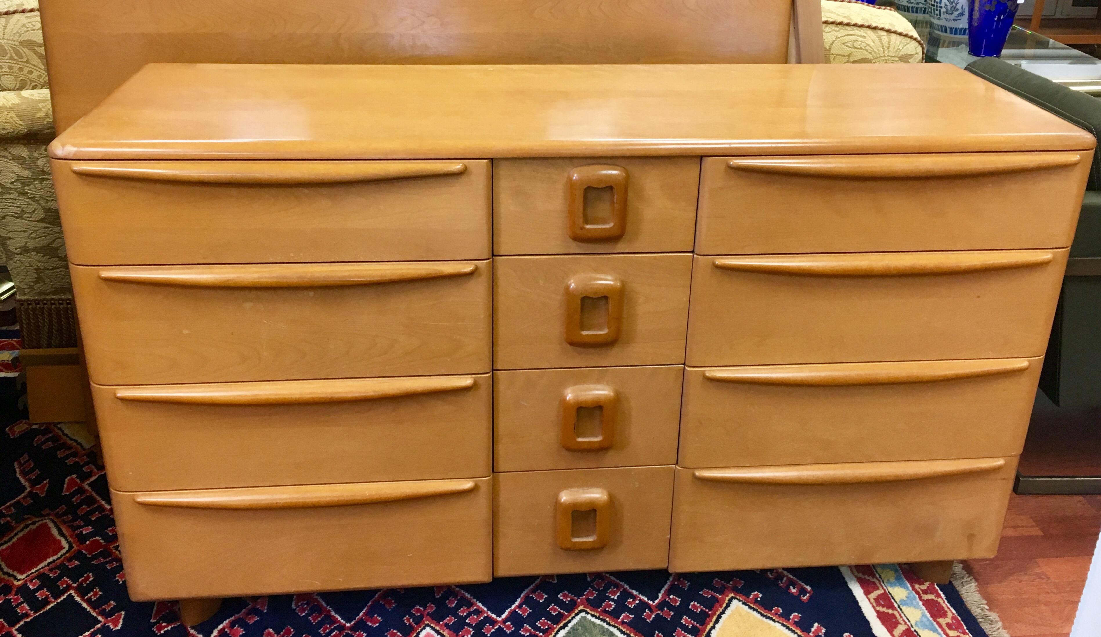 Heywood Wakefield Mid-Century Modern Champagne Twelve Drawer Dresser Chest 1