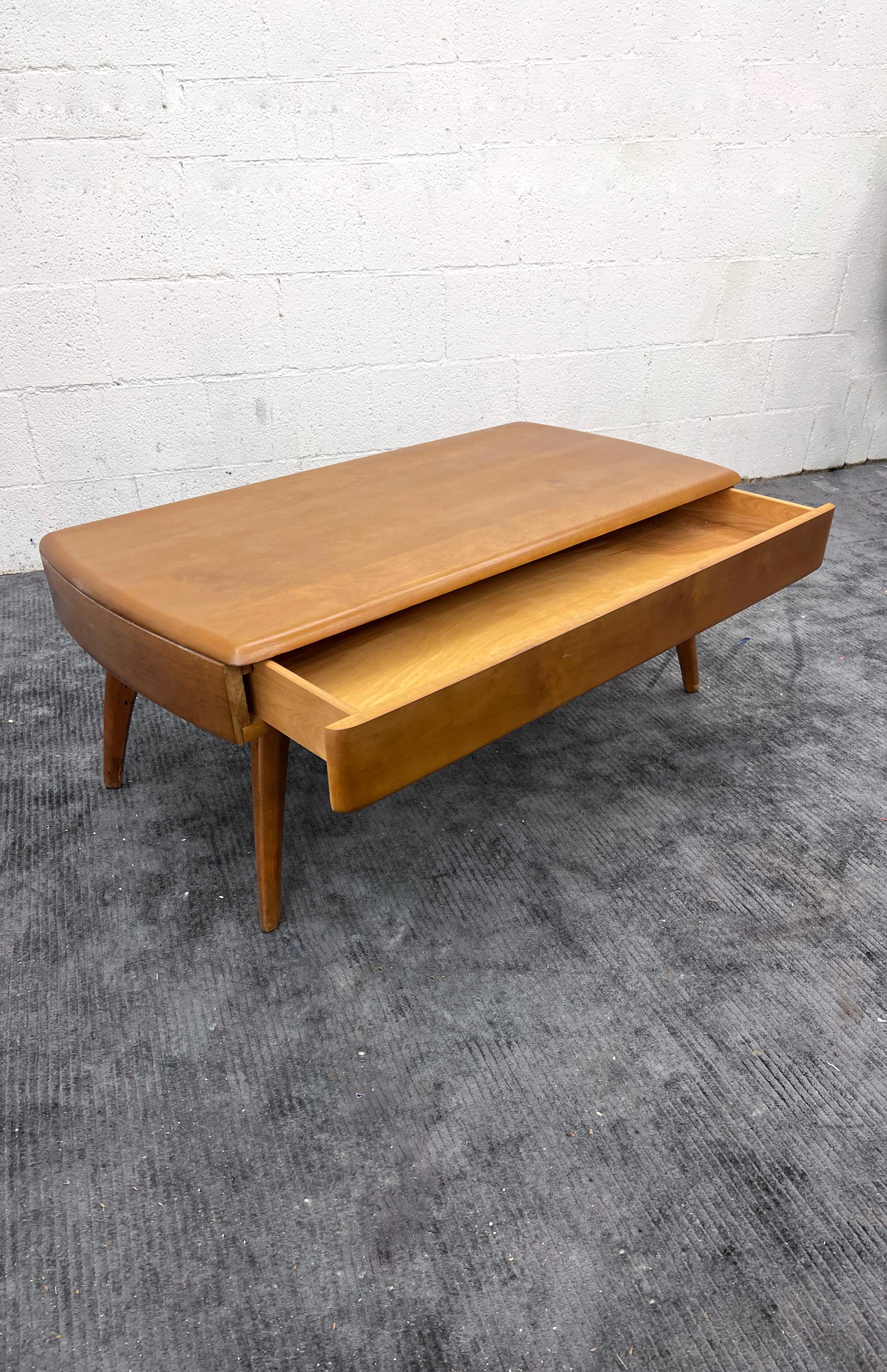 American  Heywood Wakefield Mid-Century Modern Coffee /Cocktail Table with Drawer