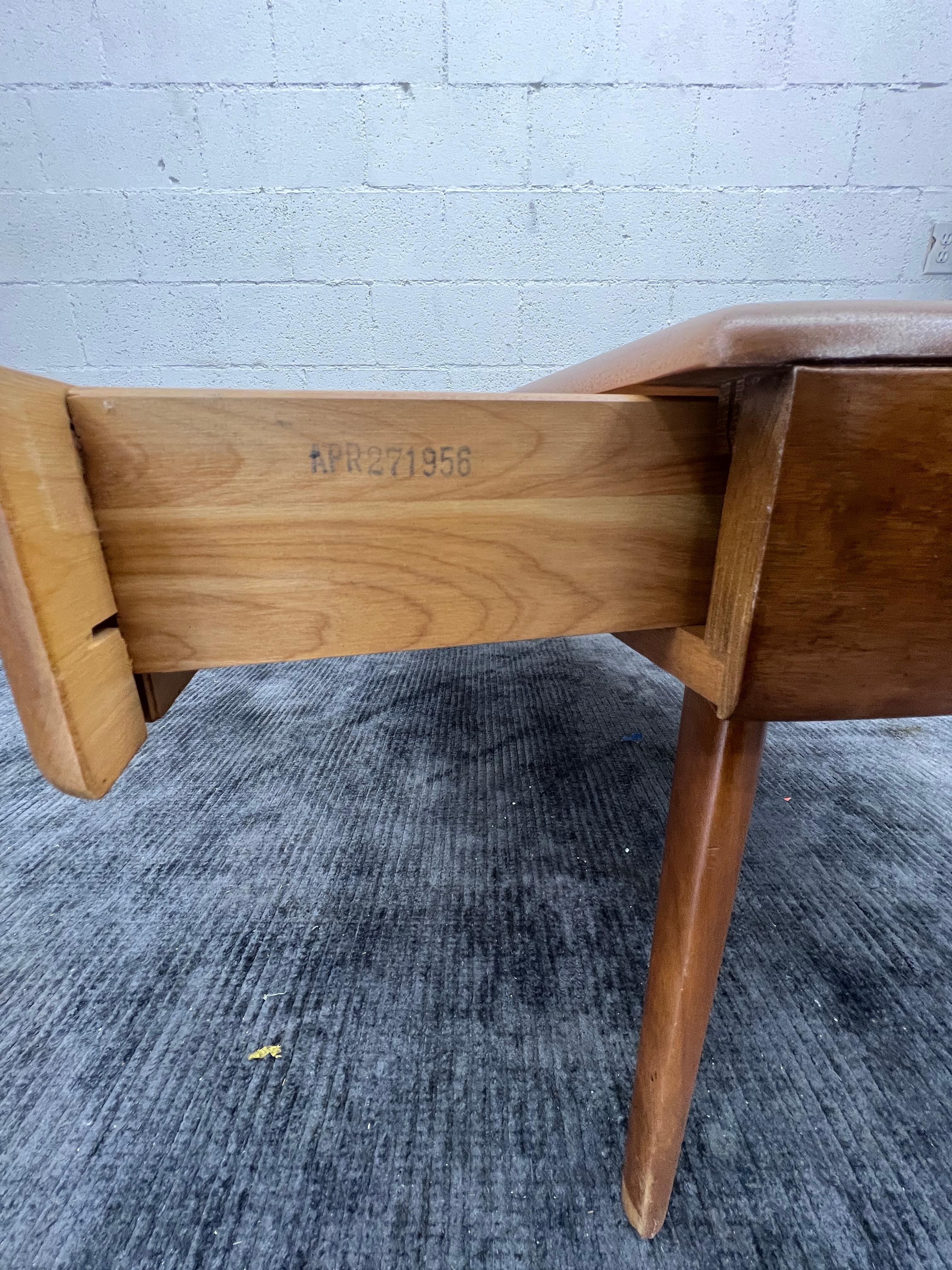 Mid-20th Century  Heywood Wakefield Mid-Century Modern Coffee /Cocktail Table with Drawer
