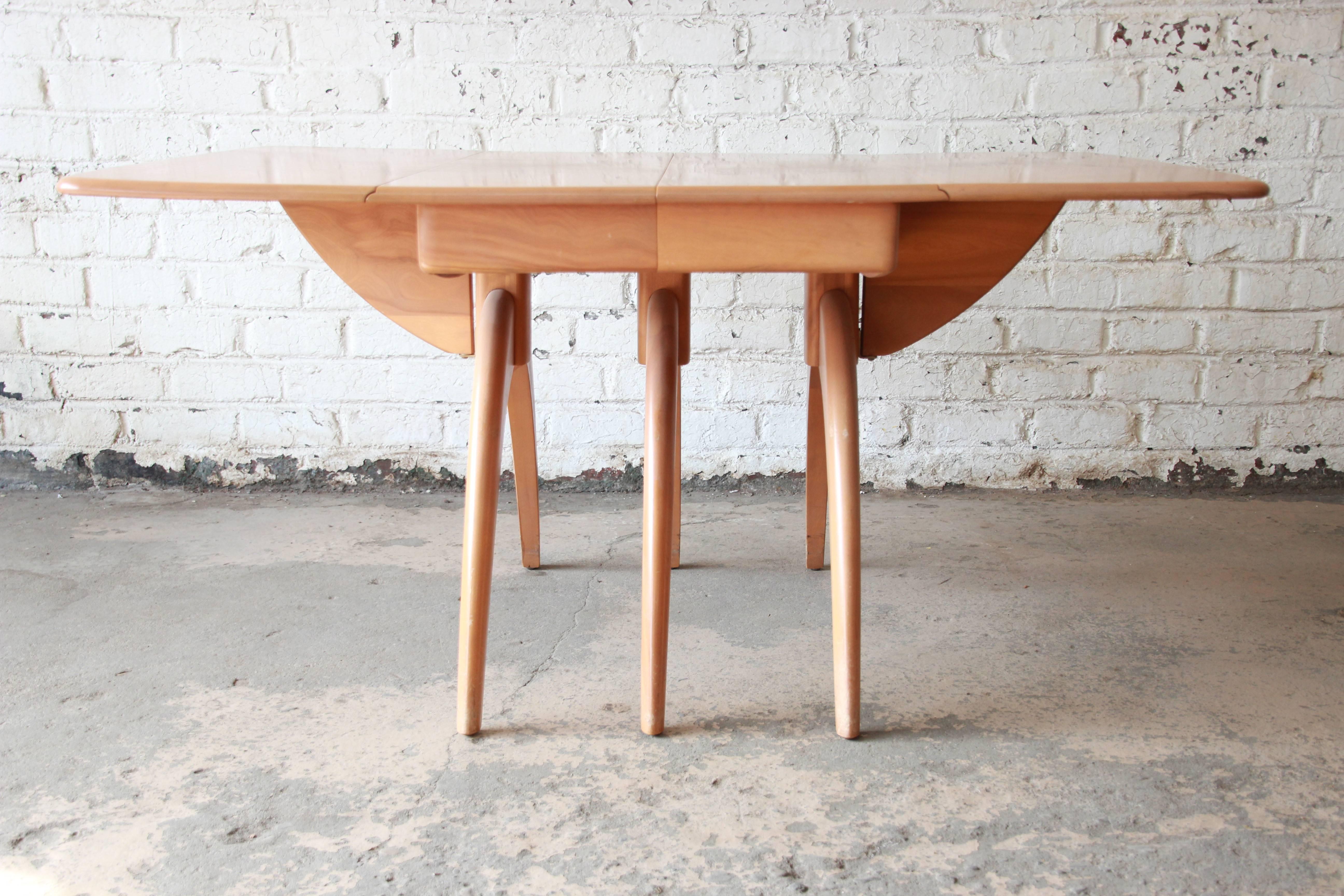 Mid-20th Century Heywood-Wakefield Mid-Century Modern Extension Wishbone Dining Table