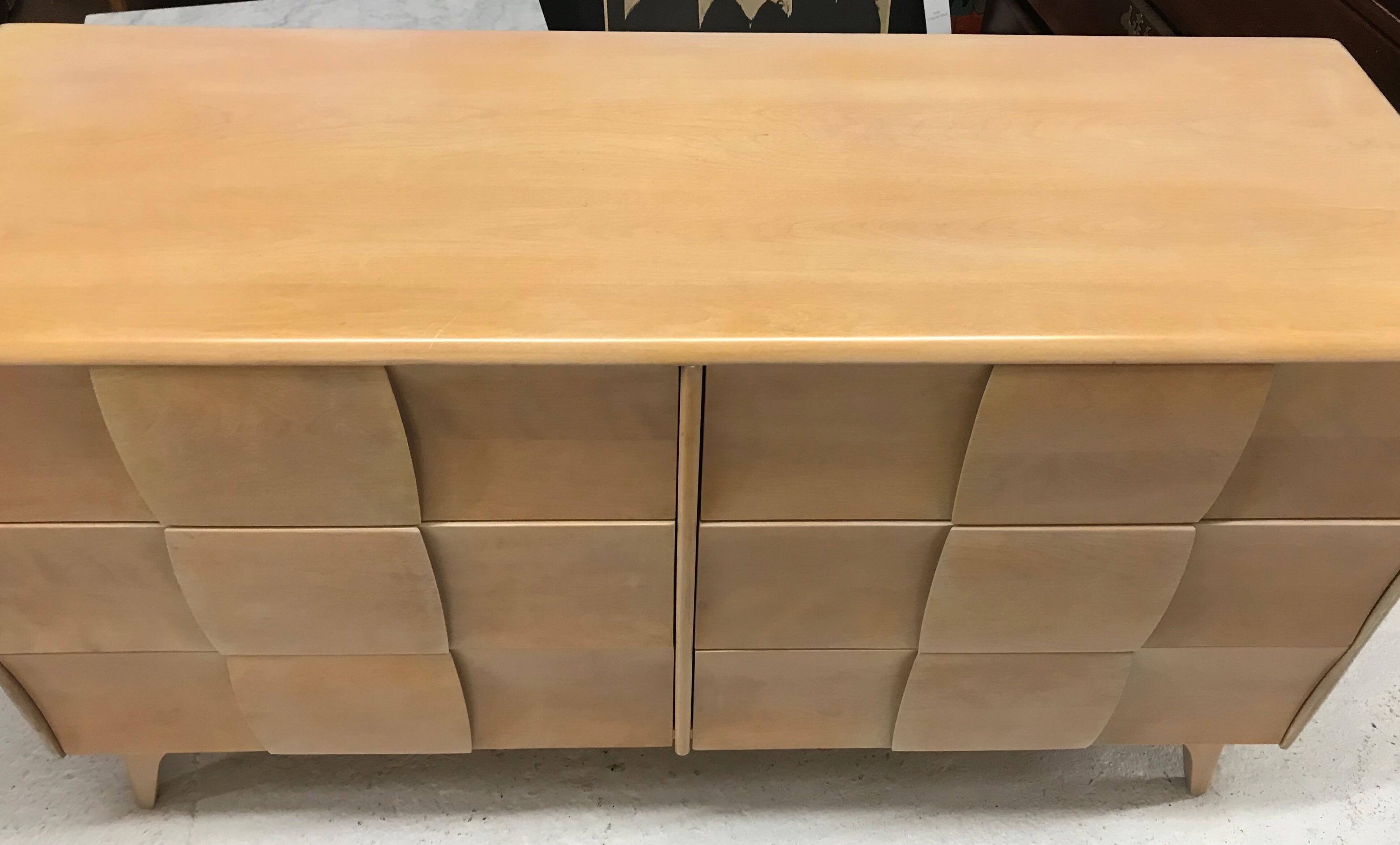 Mid-20th Century Heywood Wakefield Mid-Century Modern Sculptura Dresser Buffet Chest of Drawers