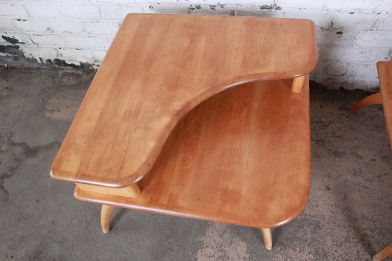 Heywood Wakefield MidCentury Modern Solid Maple Corner End Table