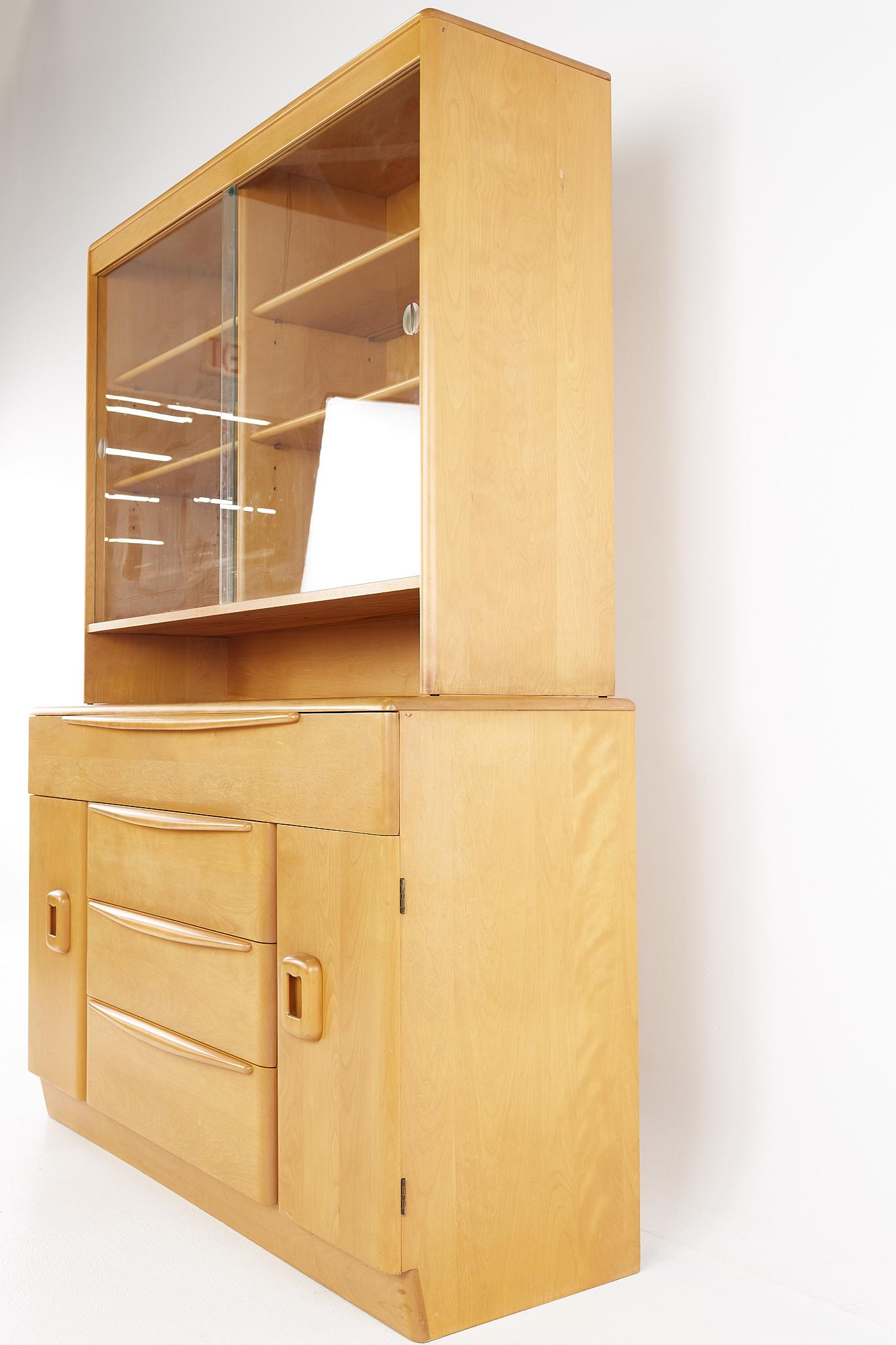 Mid-Century Modern Heywood Wakefield Mid Century Sideboard Credenza Buffet and Hutch