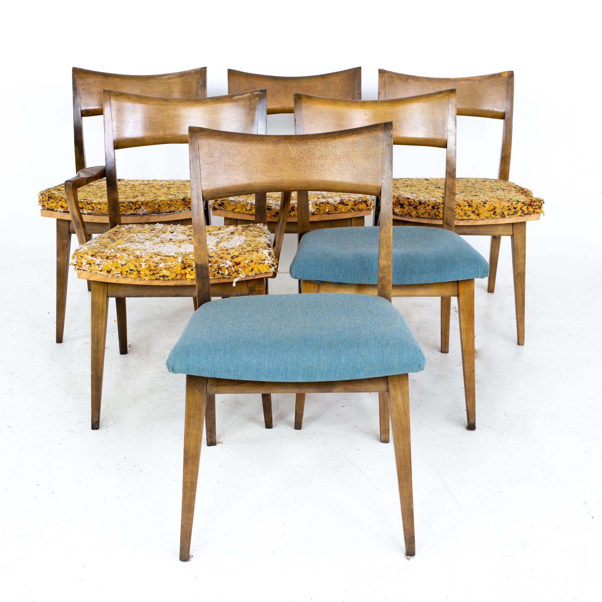 Heywood Wakefield mid century tuxedo dining chairs - Set of 6
Each chair measures: 19 wide x 21 deep x 31.75 high, with a seat height of 18 inches and arm height of 24.5 inches

Ready for new upholstery

All pieces of furniture can be had in