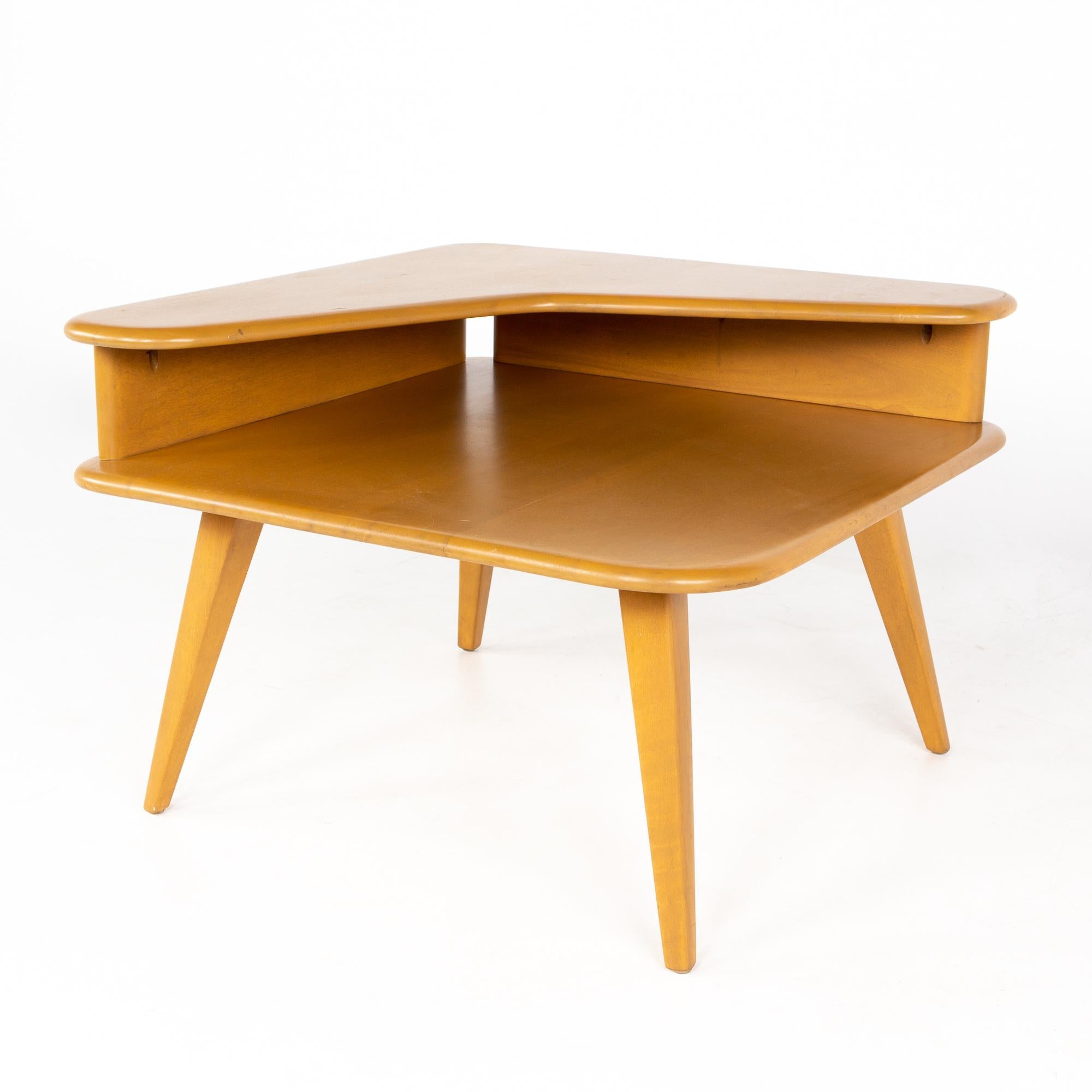 Heywood Wakefield mid century wheat step corner table.

This table measures: 30 wide x 30 deep x 22 inches high.

All pieces of furniture can be had in what we call restored vintage condition. That means the piece is restored upon purchase so