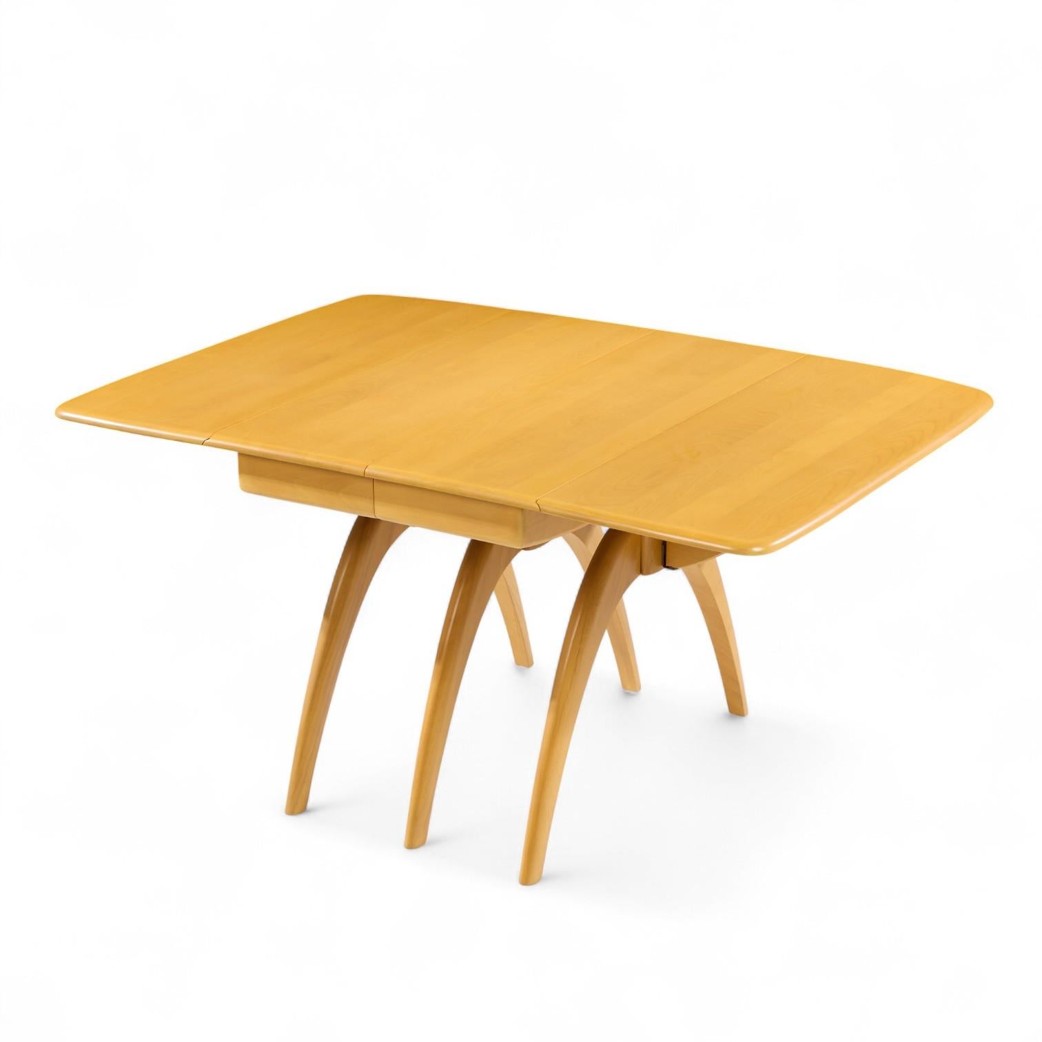 Heywood Wakefield table de salle à manger mi-siècle à chevrons avec 2 rallonges en vente 7