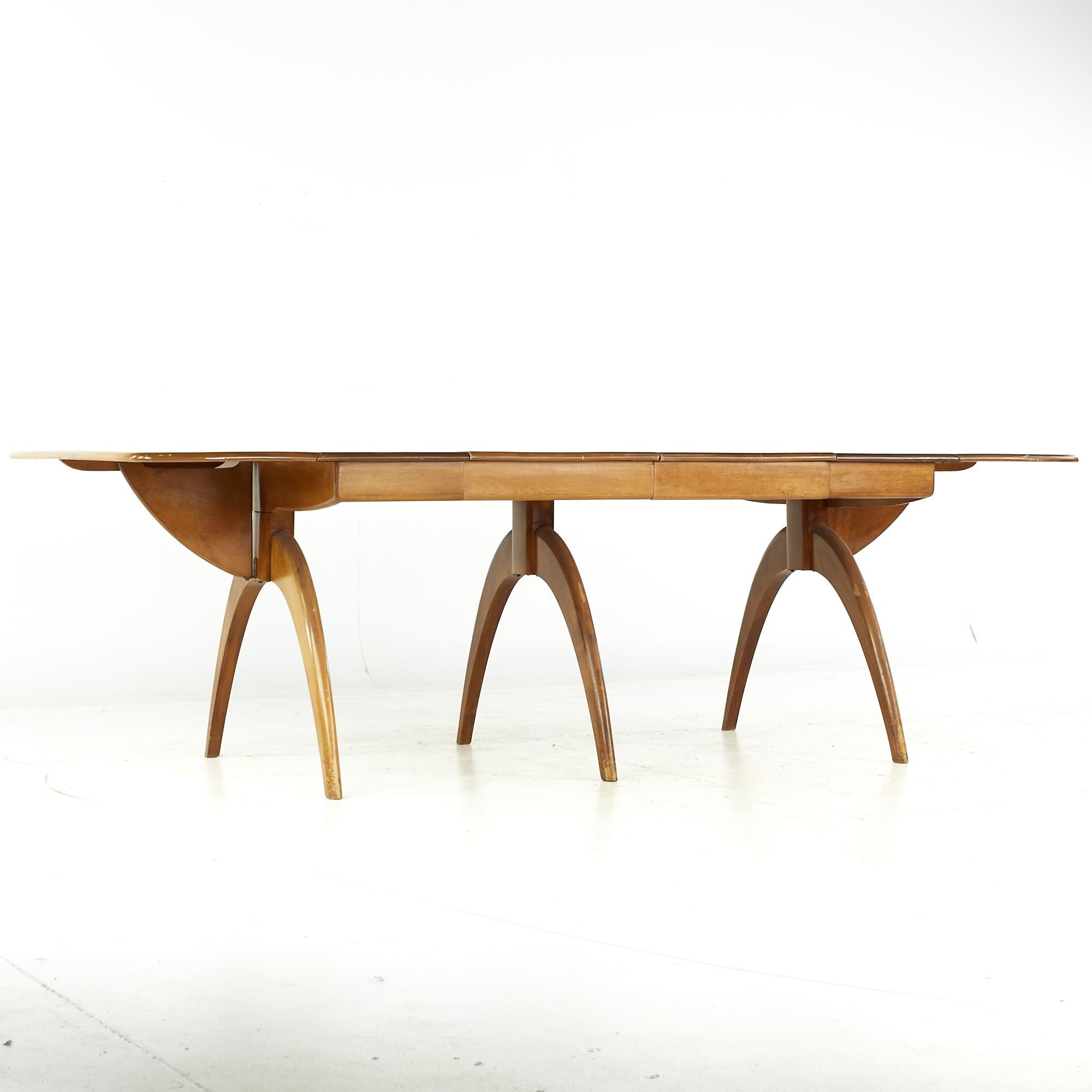 Heywood Wakefield Midcentury Wishbone Expanding Dining Table with 2 Leaves For Sale 5