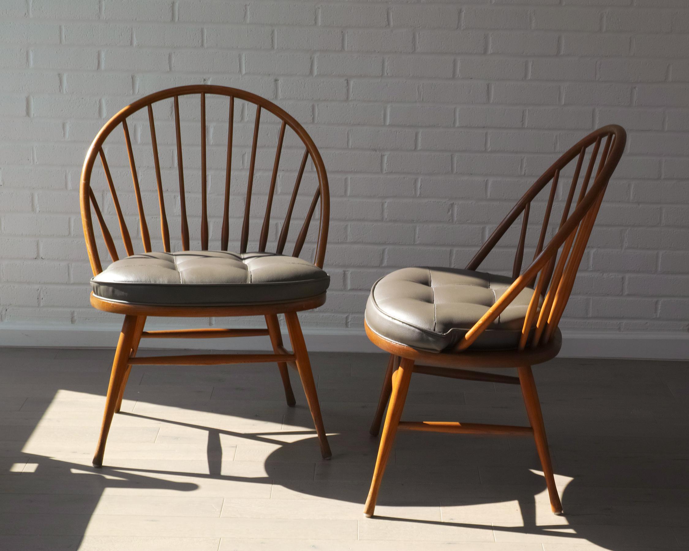 Heywood Wakefield Modern Bow Back Windsor Chairs For Sale 7