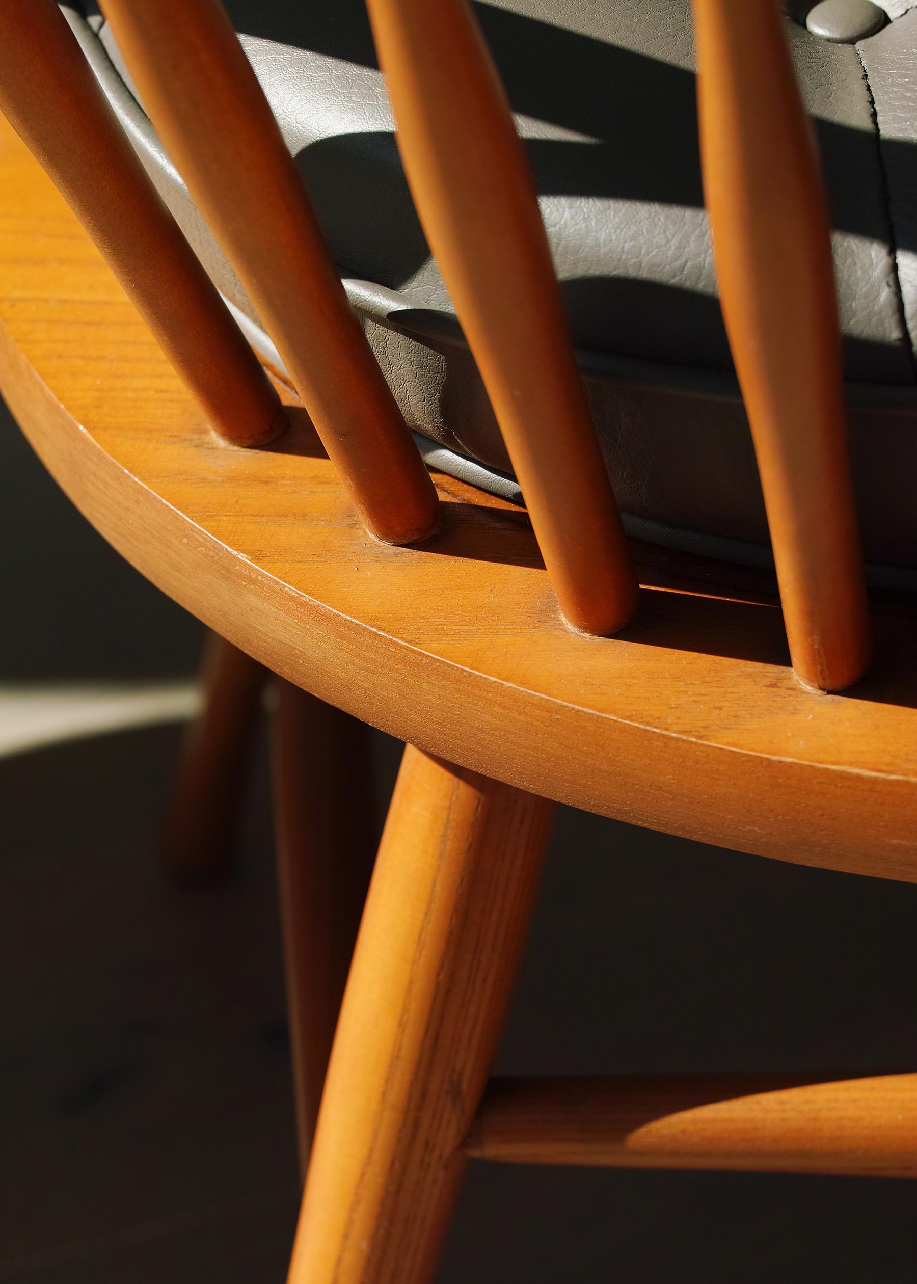 Upholstery Heywood Wakefield Modern Bow Back Windsor Chairs For Sale