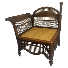 Used Heywood Wakefield Natural Wicker Divan or Photographer's Chair circa 1900