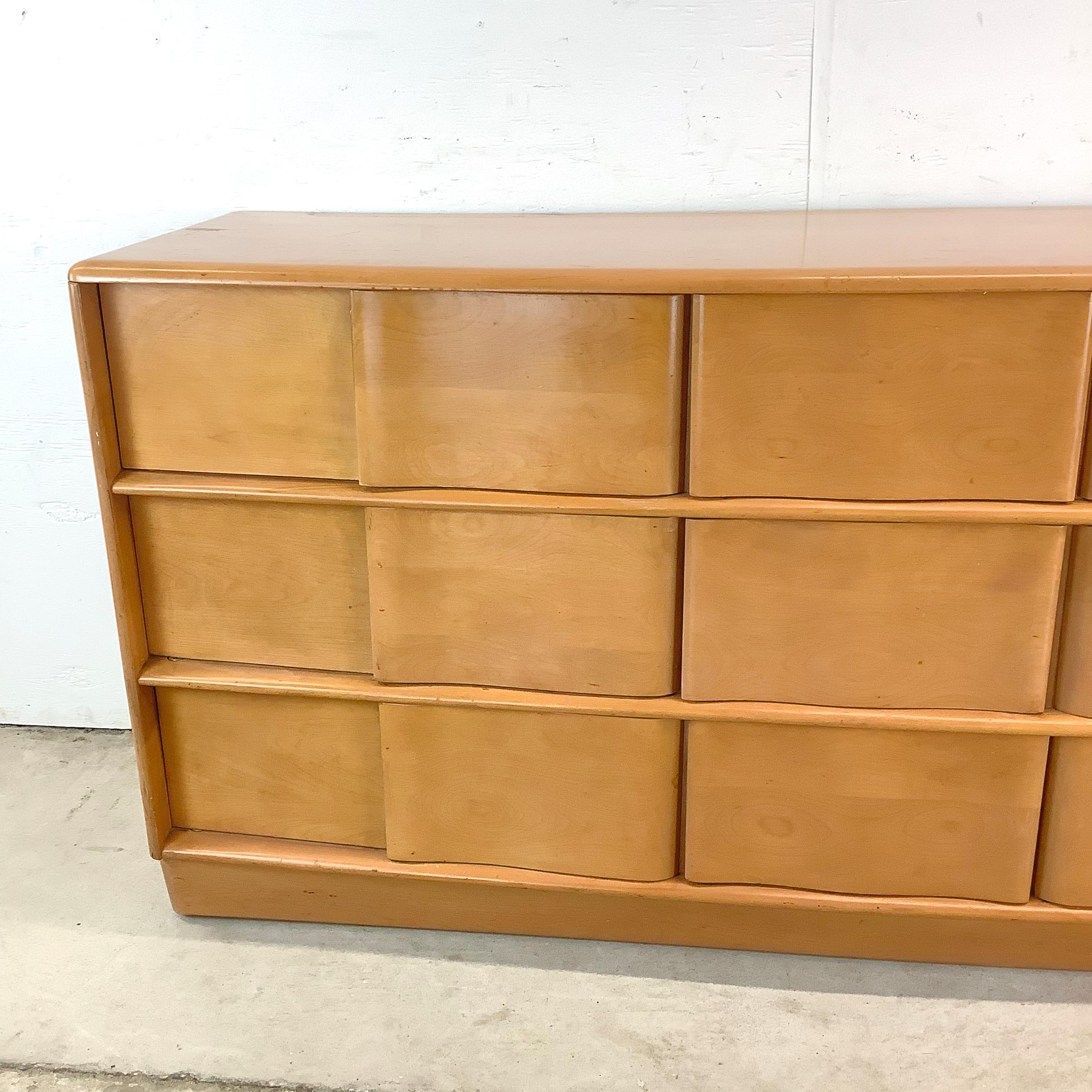 Heywood-Wakefield Nine Drawer Dresser with Mirror In Good Condition In Trenton, NJ