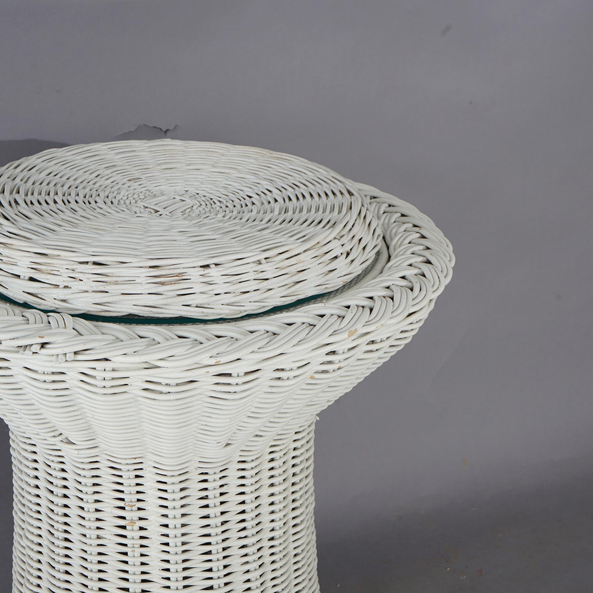Heywood Wakefield School White Painted Circular Wicker Table 20thC For Sale 3