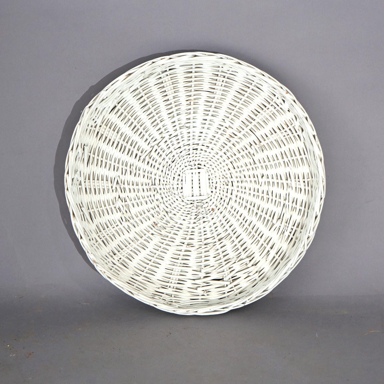 Heywood Wakefield School White Painted Circular Wicker Table 20thC For Sale 4
