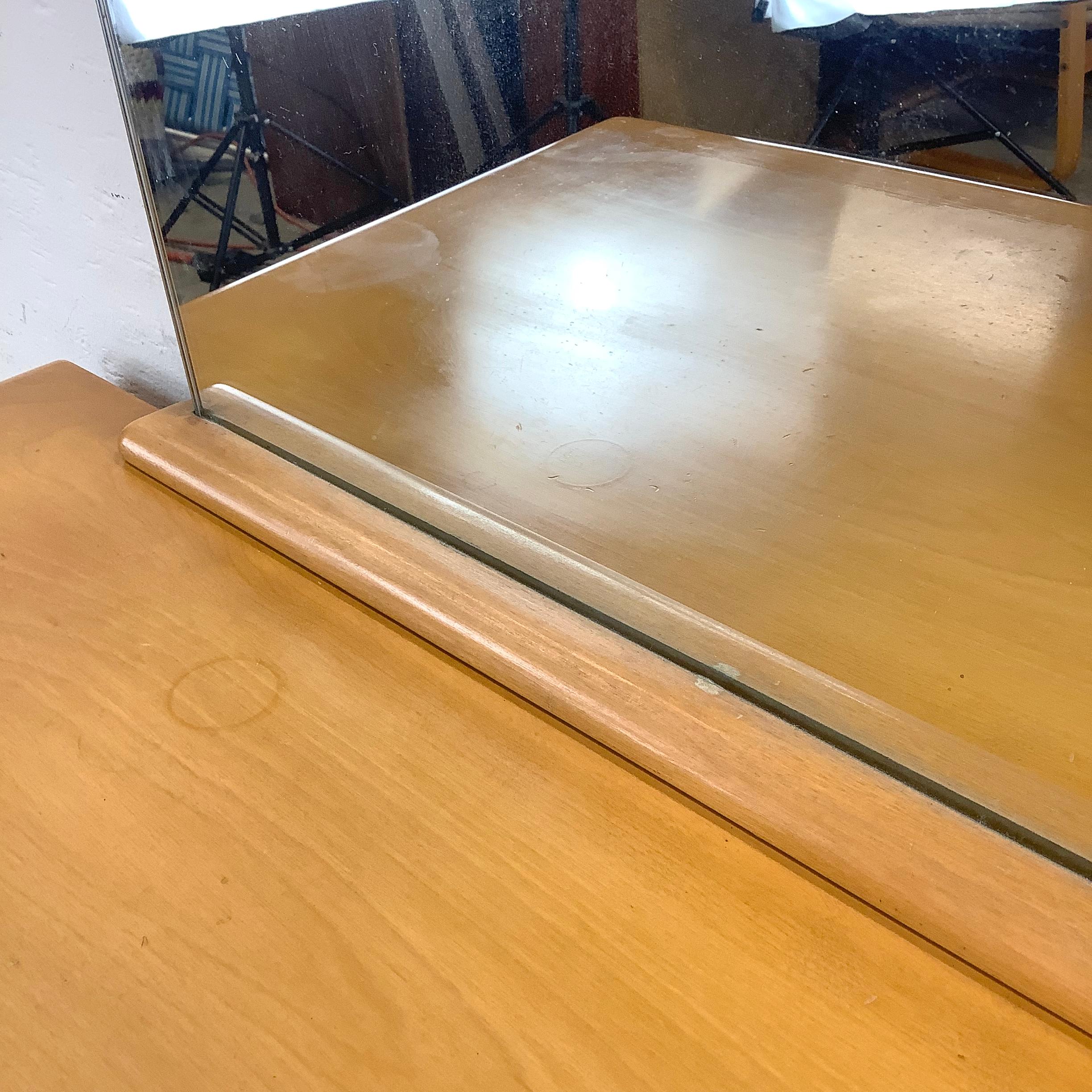 Heywood-Wakefield Sculptura Dresser with Mirror For Sale 6