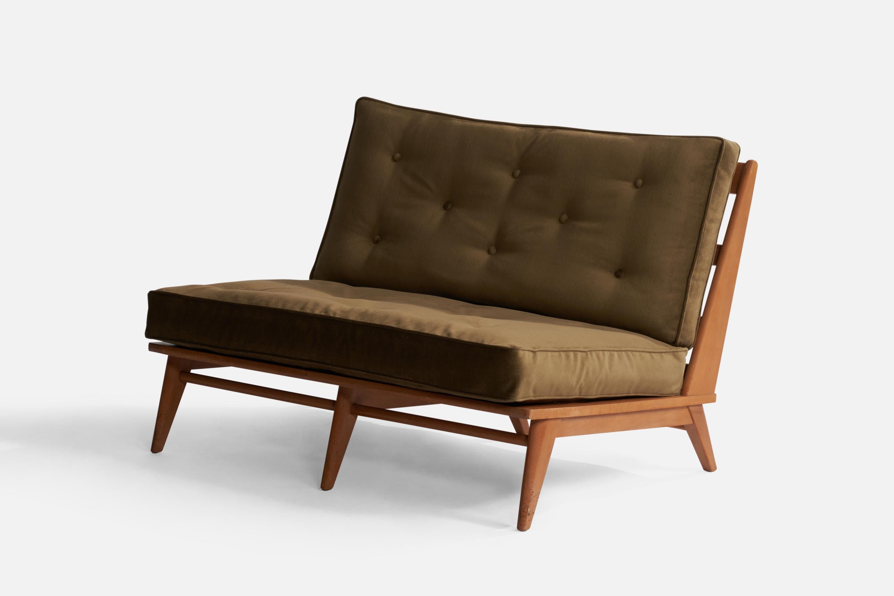 Heywood Wakefield, Settee, Maple, Velvet, USA, 1950s In Good Condition For Sale In High Point, NC