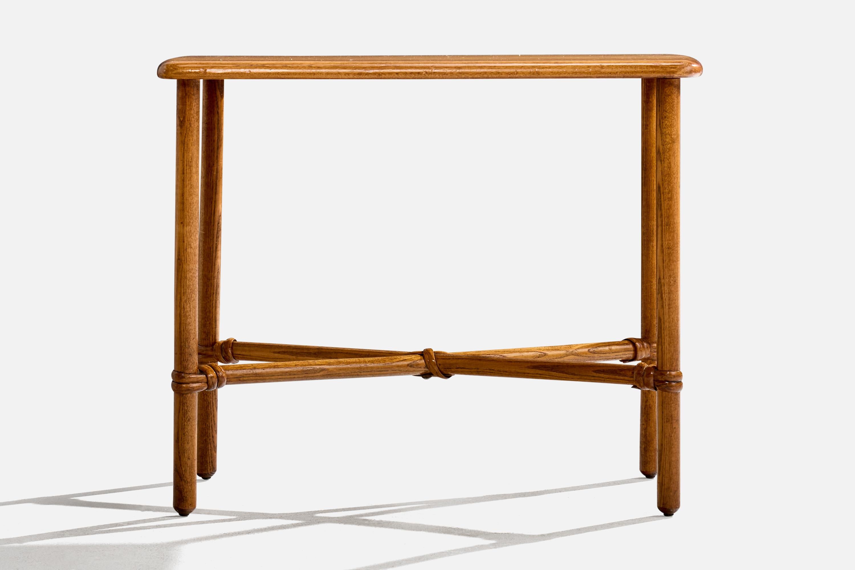 Milieu du XXe siècle Heywood Wakefield, Side Tables, Oak, Rattan, USA, 1950s en vente