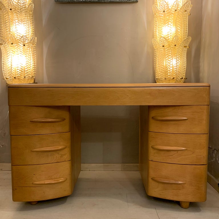 Heywood Wakefield Solid Maple Wheat Kneehole Desk 1950s For Sale