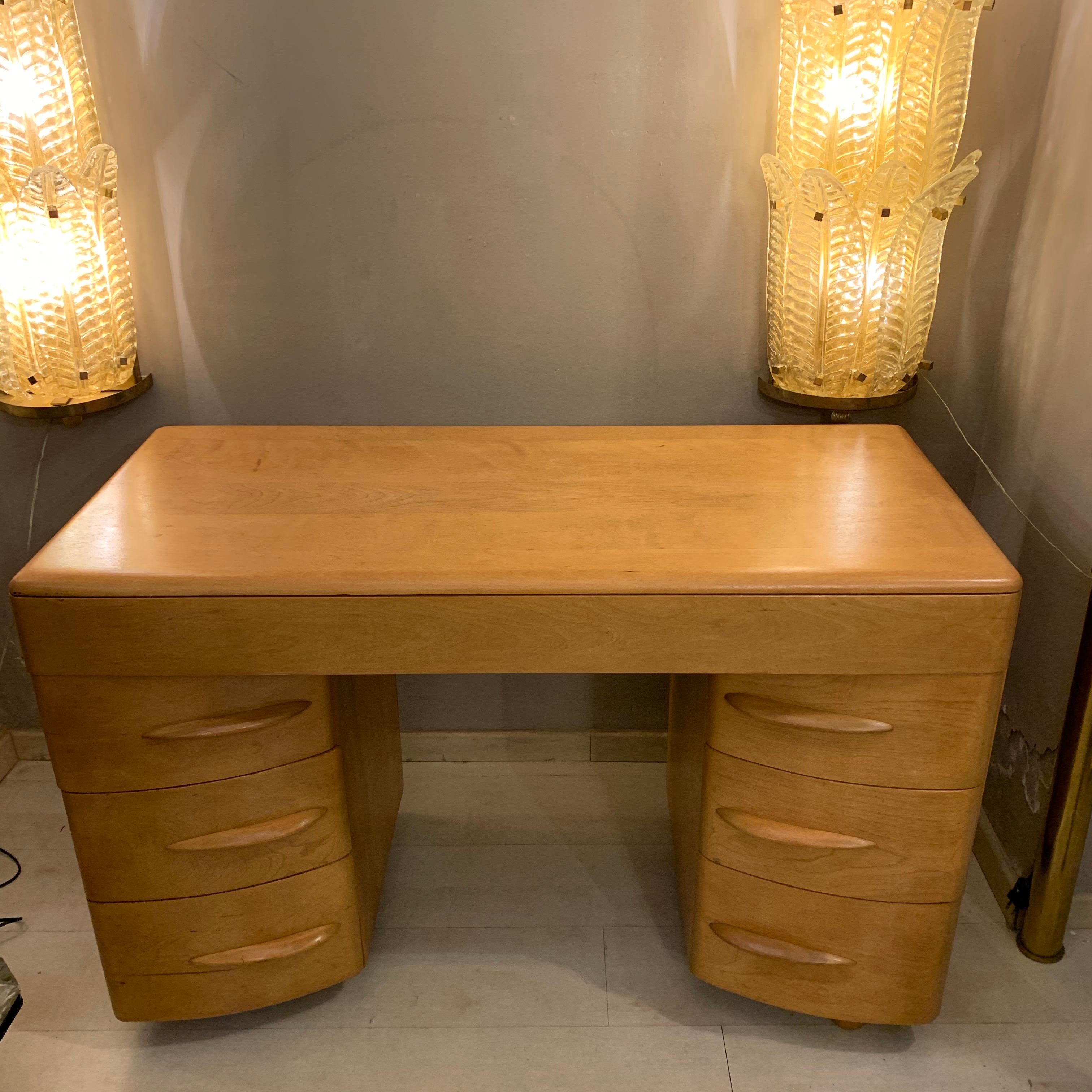 Mid-Century Modern Heywood-Wakefield Solid Maple Wheat Kneehole Desk, 1950s