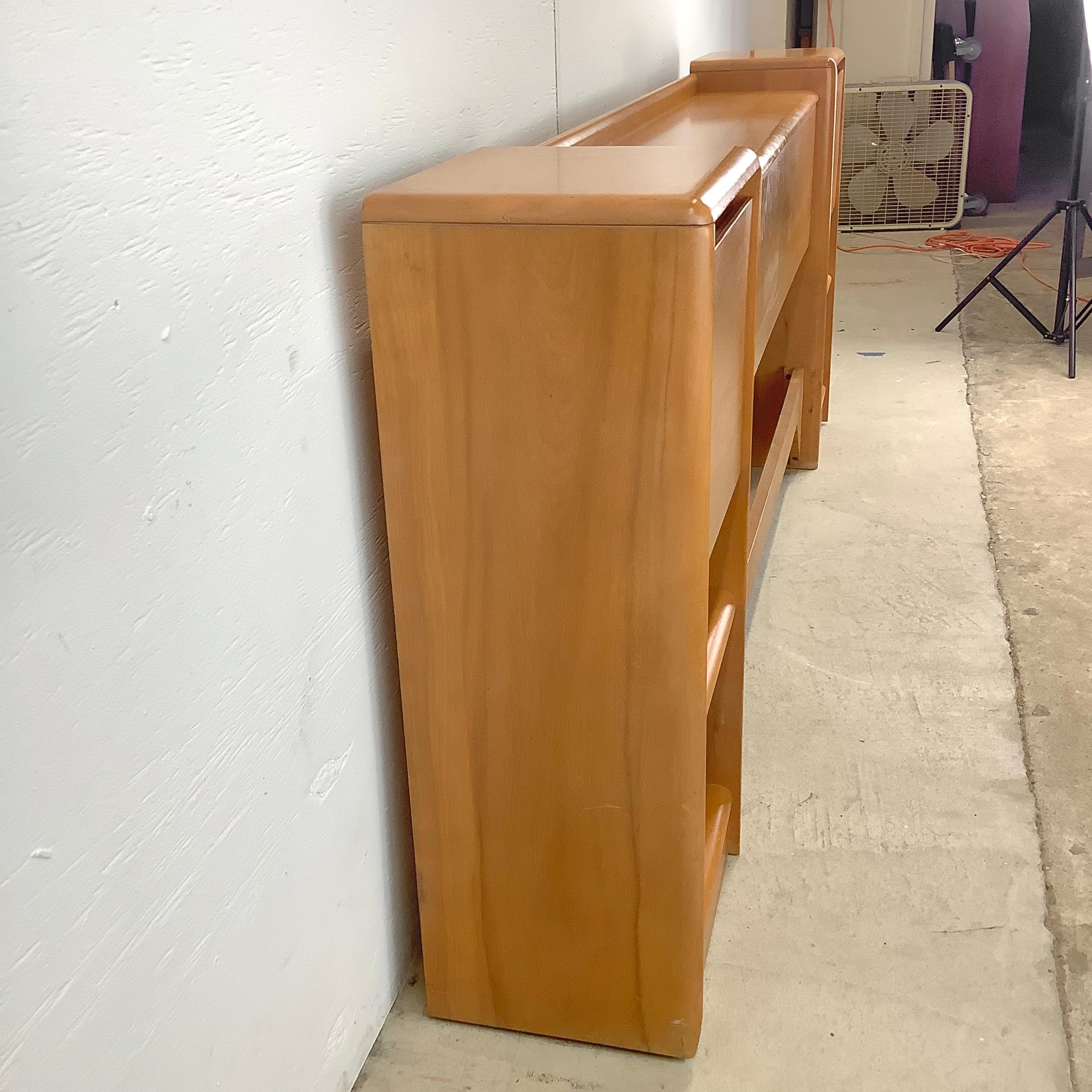 Heywood-Wakefield Storage Headboard- Full In Fair Condition For Sale In Trenton, NJ