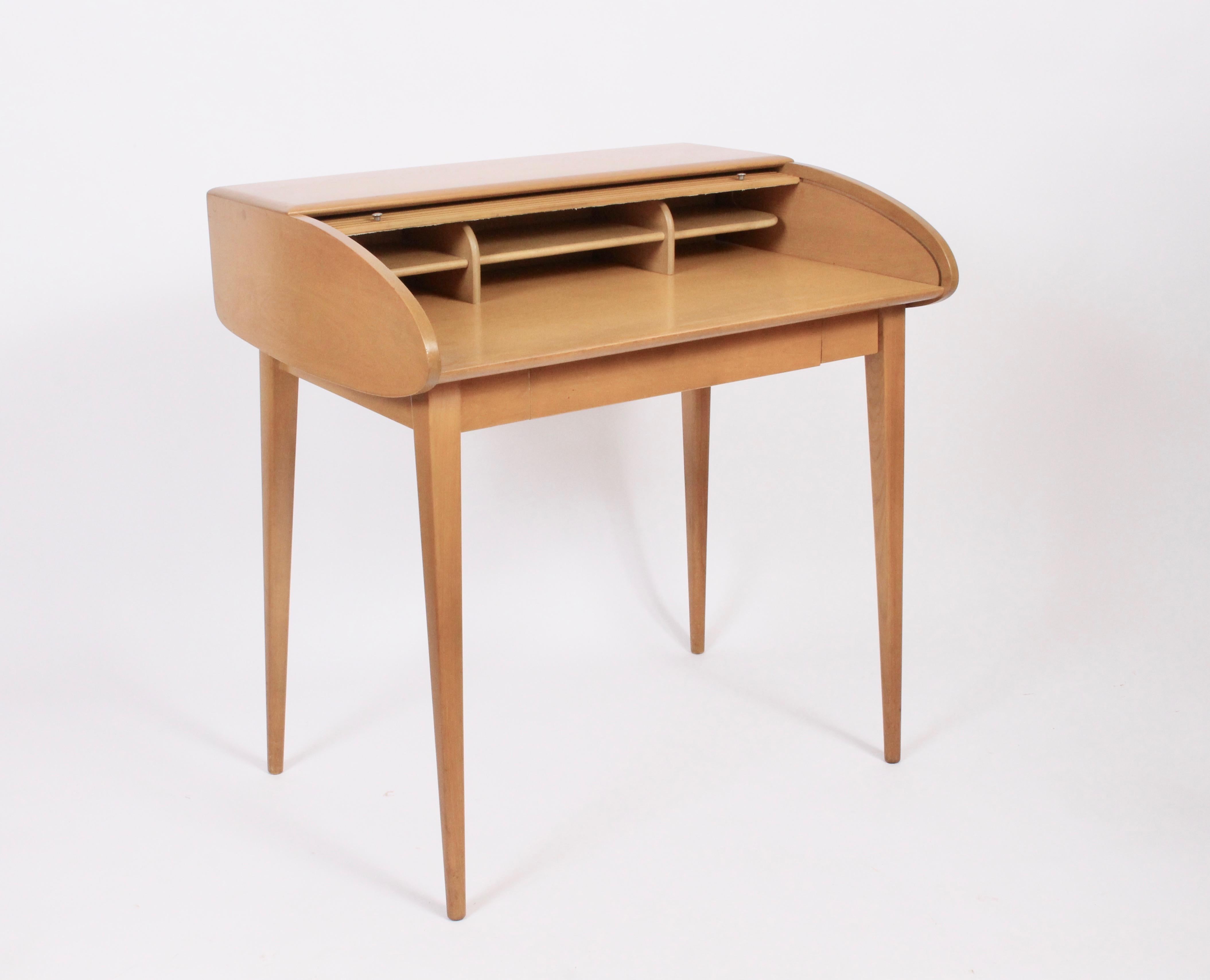 Mid-Century Modern Heywood-Wakefield Streamlined Tambour Desk, 1960s