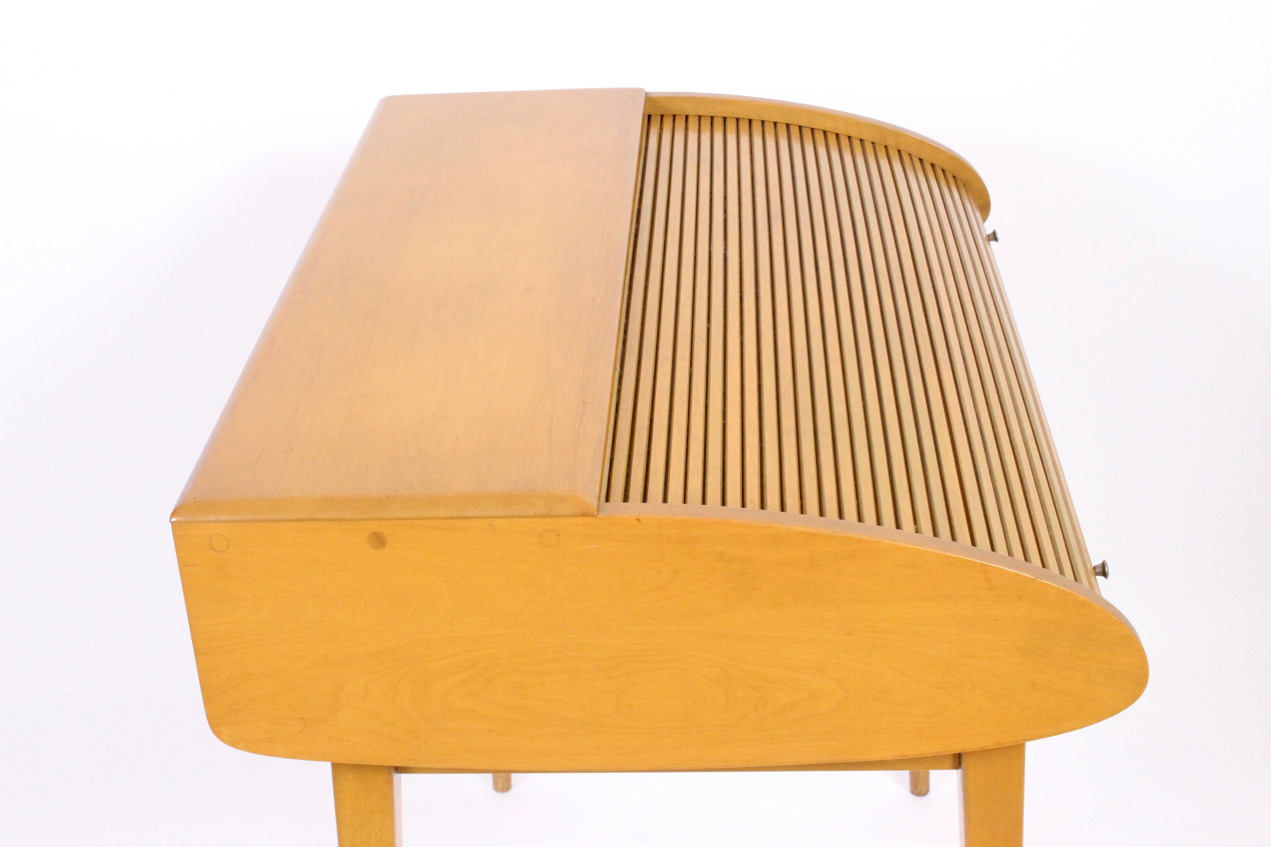 Mid-20th Century Heywood-Wakefield Streamlined Tambour Desk, 1960s