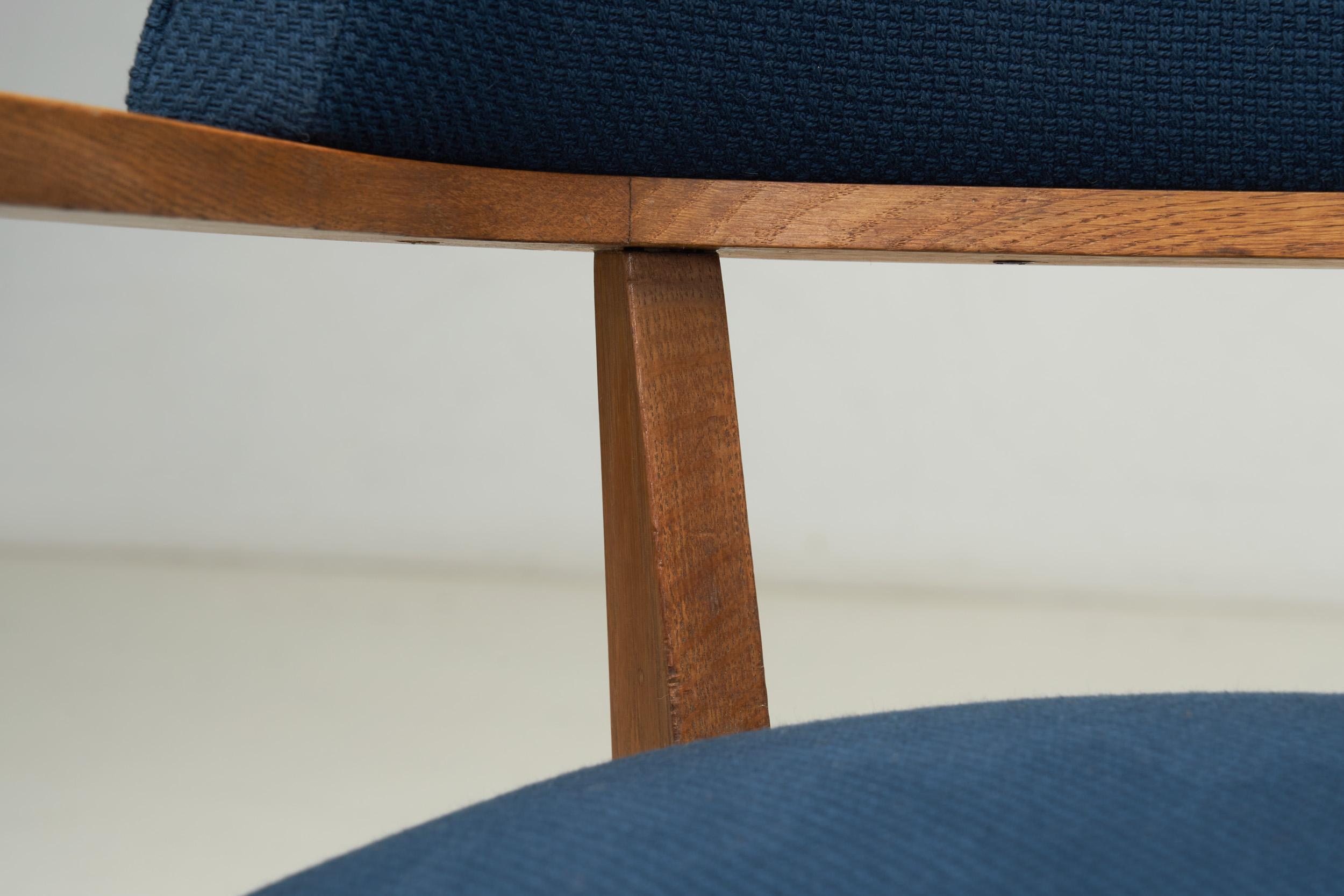 Sillón estilo Heywood Wakefield, Europa Primera mitad del siglo XX en venta 6