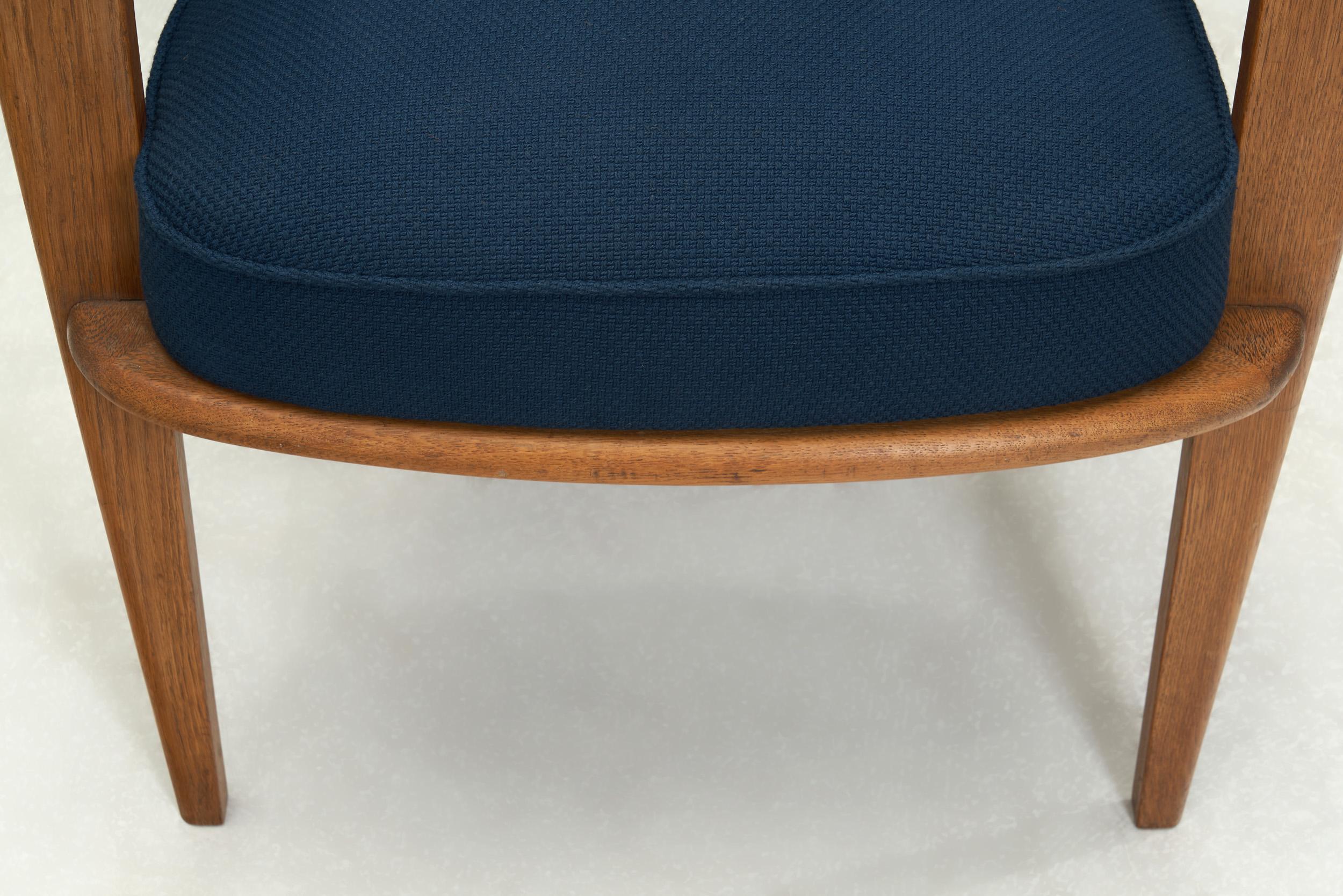 Sillón estilo Heywood Wakefield, Europa Primera mitad del siglo XX en venta 7