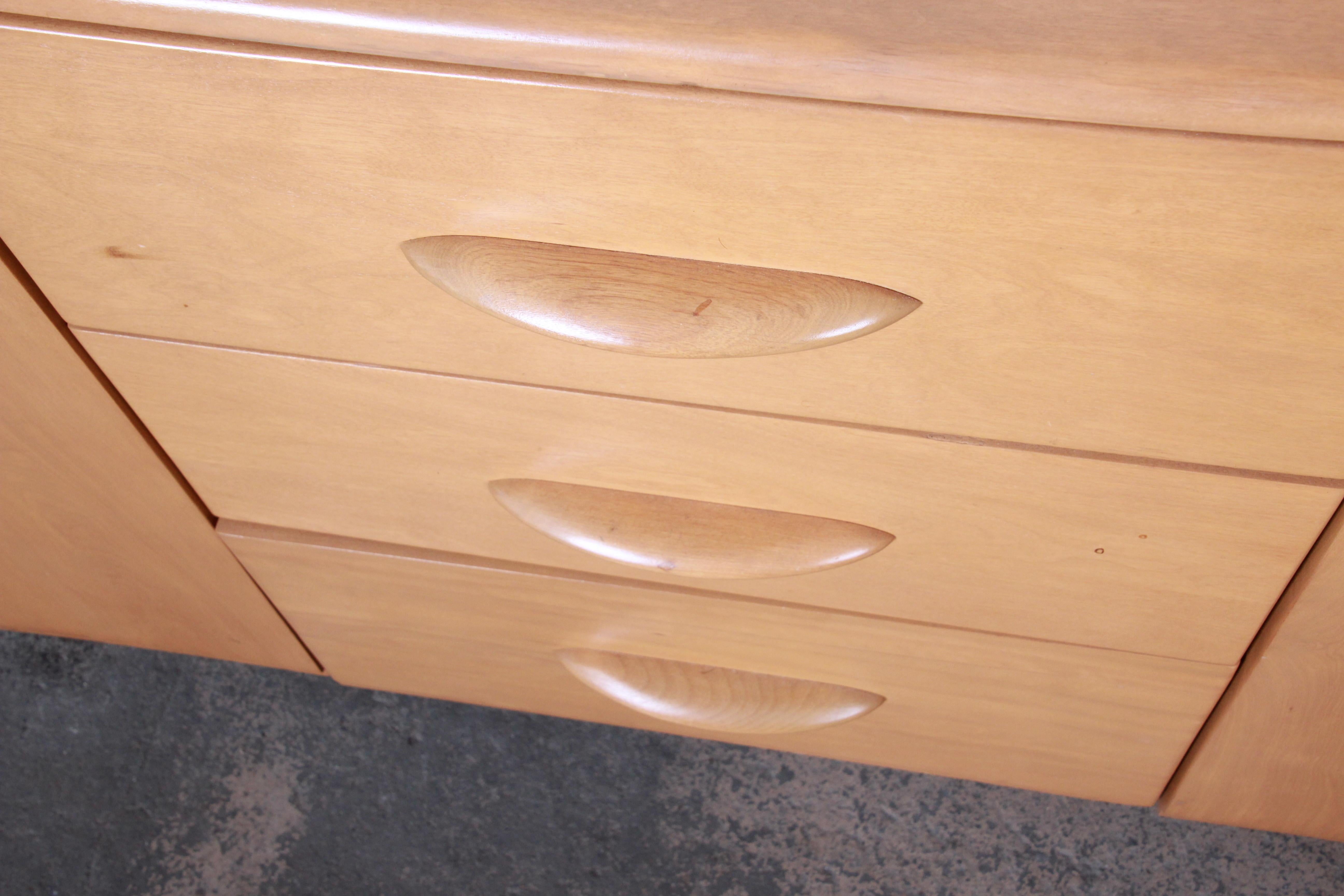 Heywood Wakefield Style Mid-Century Modern Solid Maple Sideboard Credenza, 1950s 5