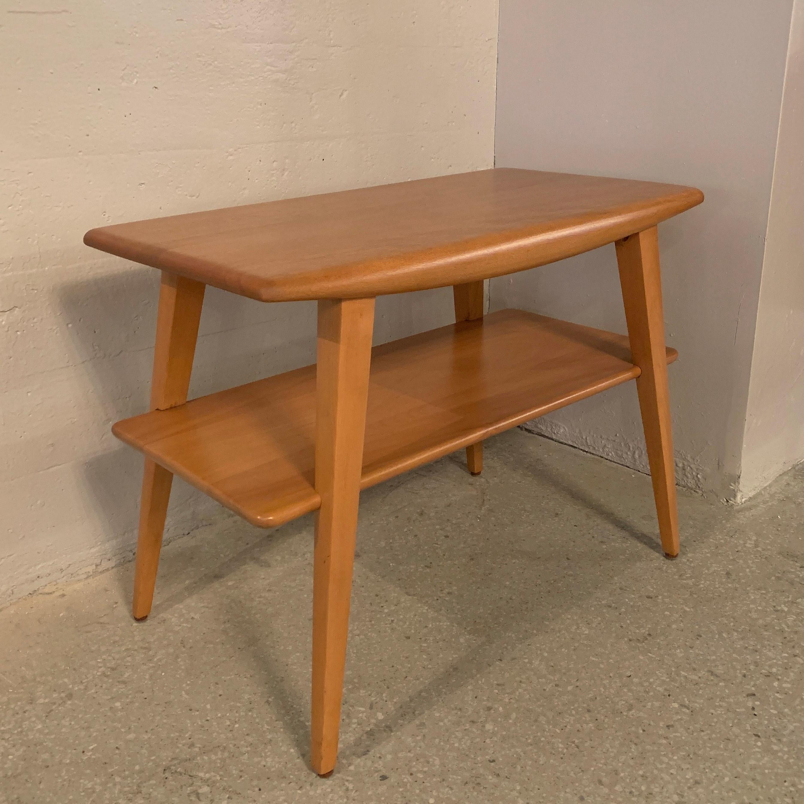 Heywood Wakefield Tiered Side Table In Good Condition In Brooklyn, NY