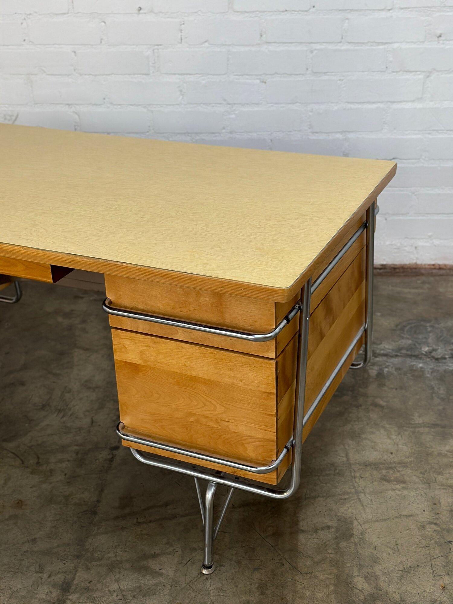 Heywood Wakefield Trimline Desk by Kem Weber For Sale 2