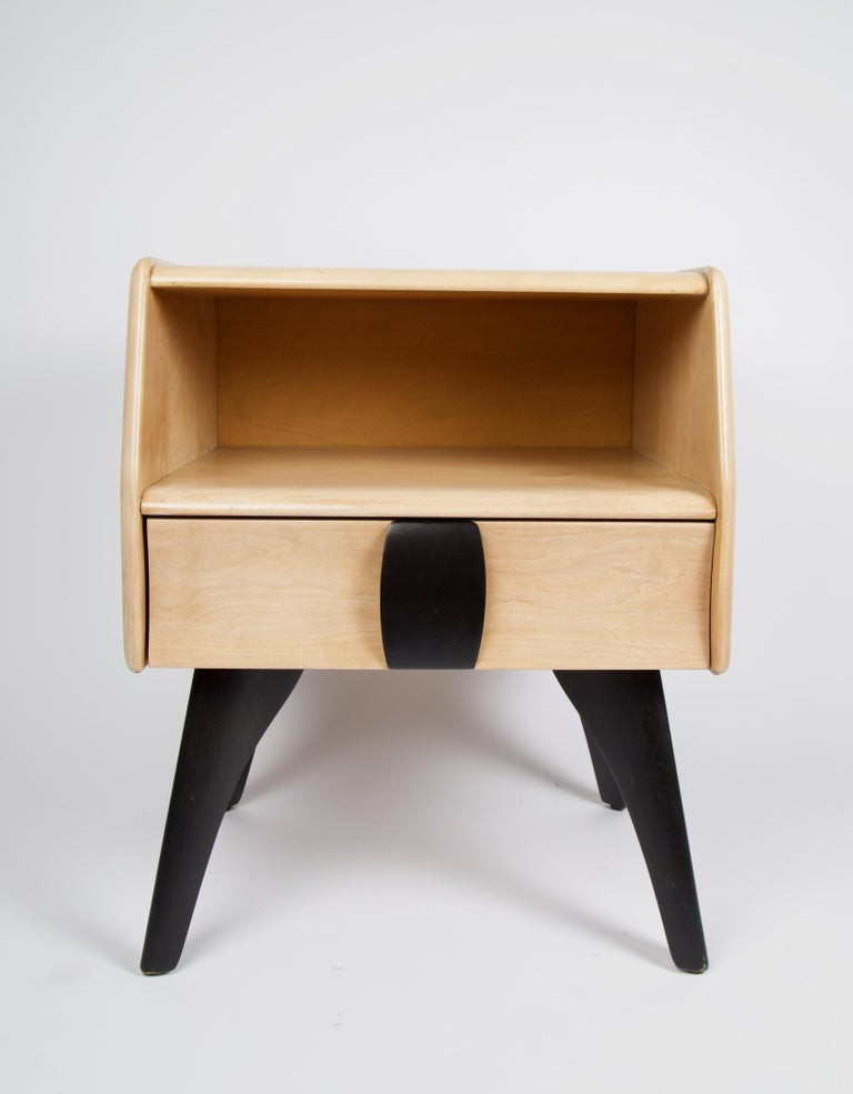 Heywood Wakefield Vintage MidCentury Modern Nightstands at 1stDibs