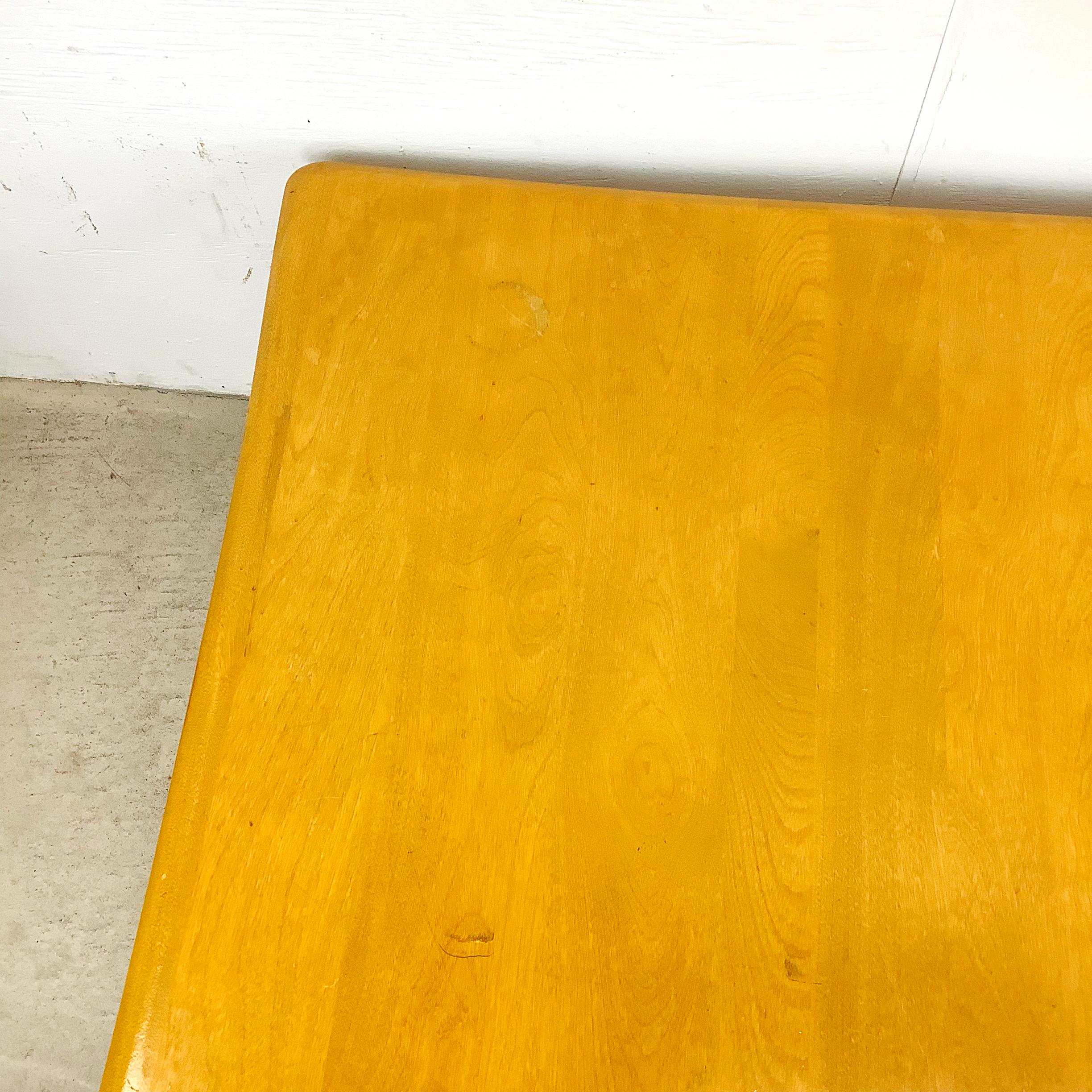 Heywood Wakefield table basse à base en X en vente 6
