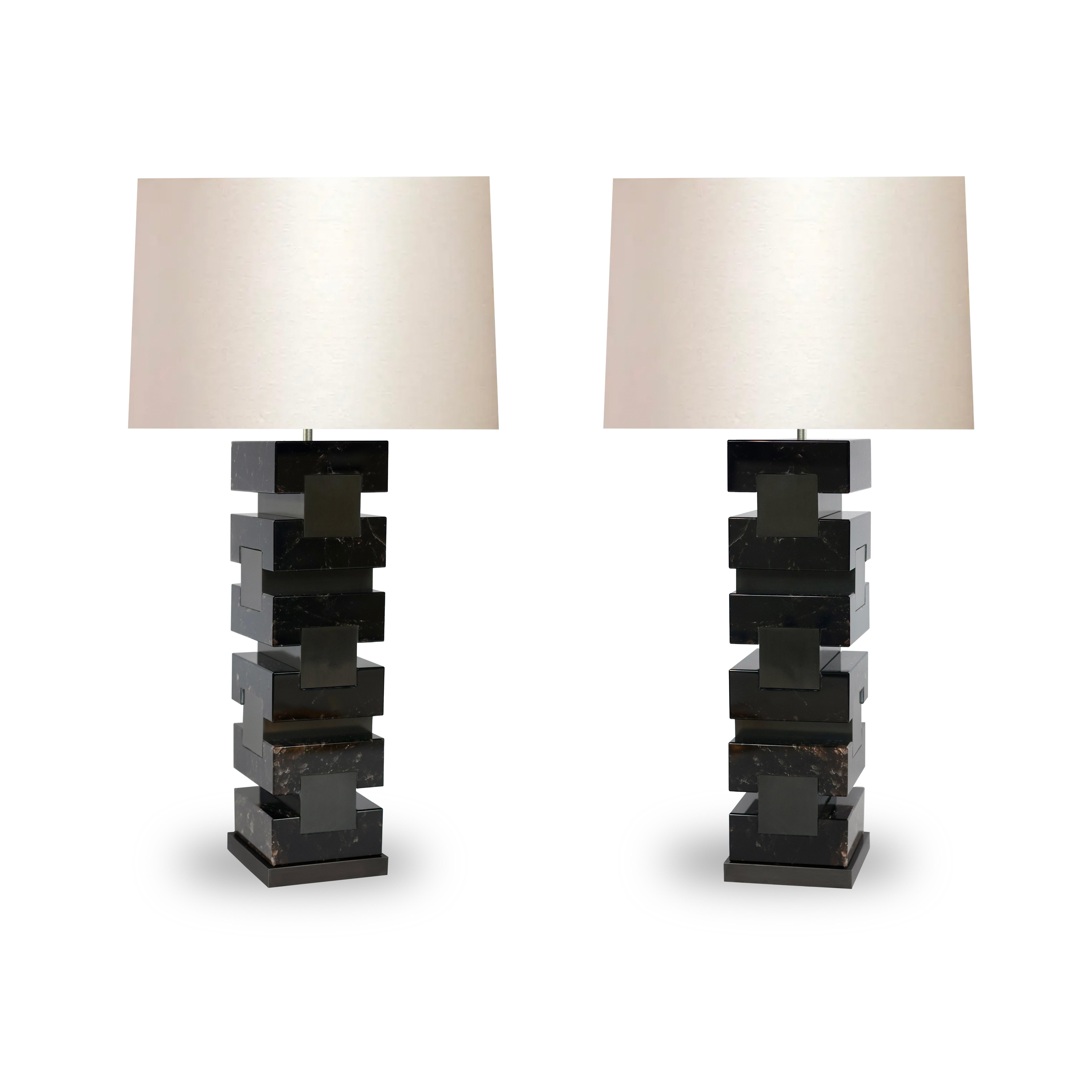 Contemporary HHD30 Rock Crystal Lamps By Phoenix  For Sale